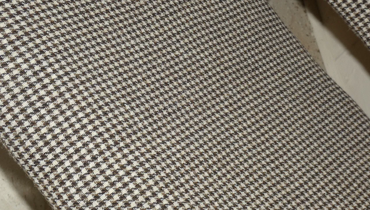 4 Sedie in legno e tweed di Acerbis International, Italia, anni '80 15