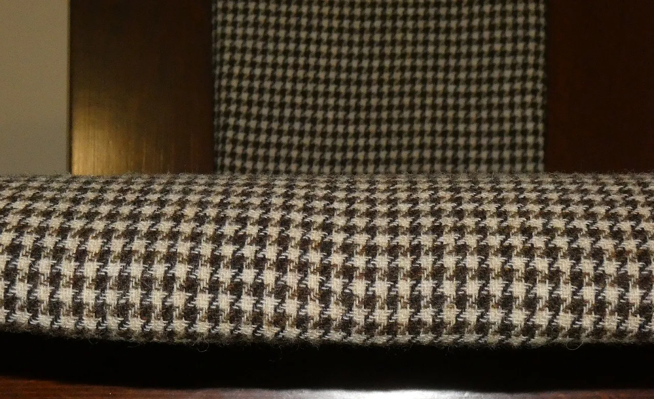4 Sedie in legno e tweed di Acerbis International, Italia, anni '80 18