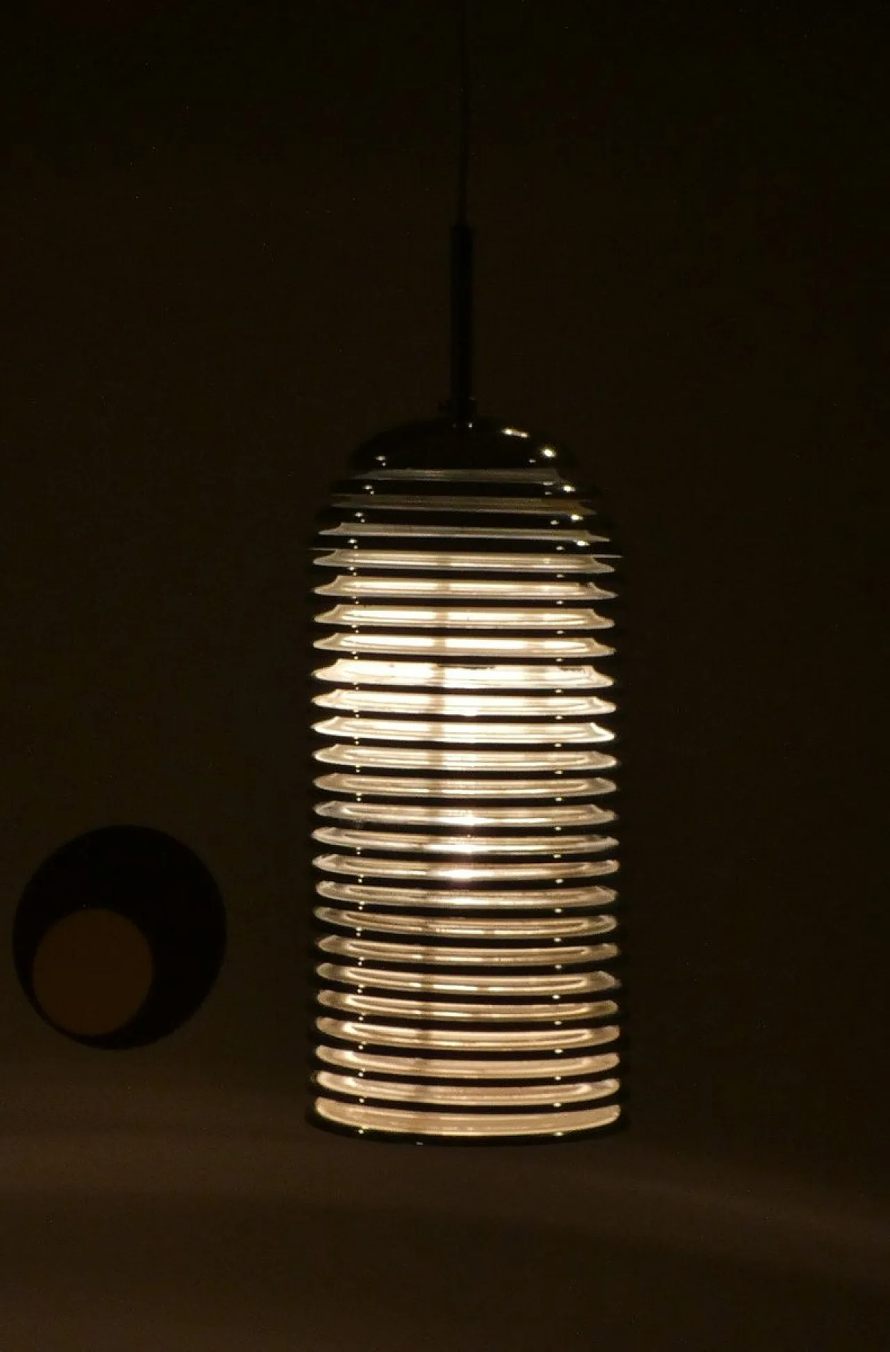 Coppia di lampade Saturno di K.Motozawa per Staff Leuchten, anni '70 11