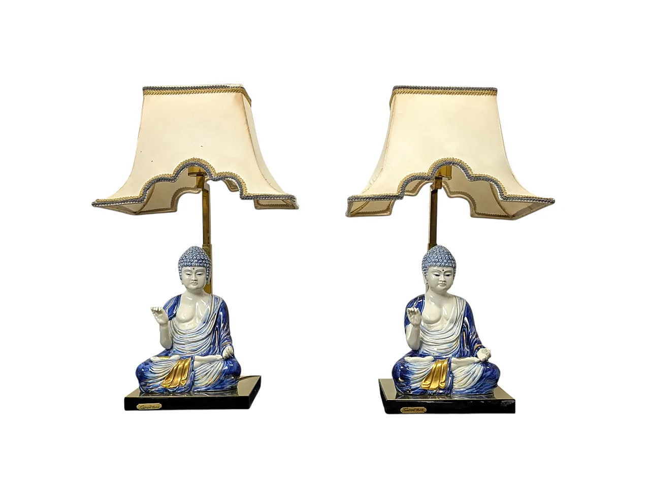 Pair of Edoardo Tasca Scultura Viva porcelain Buddha lamps 1