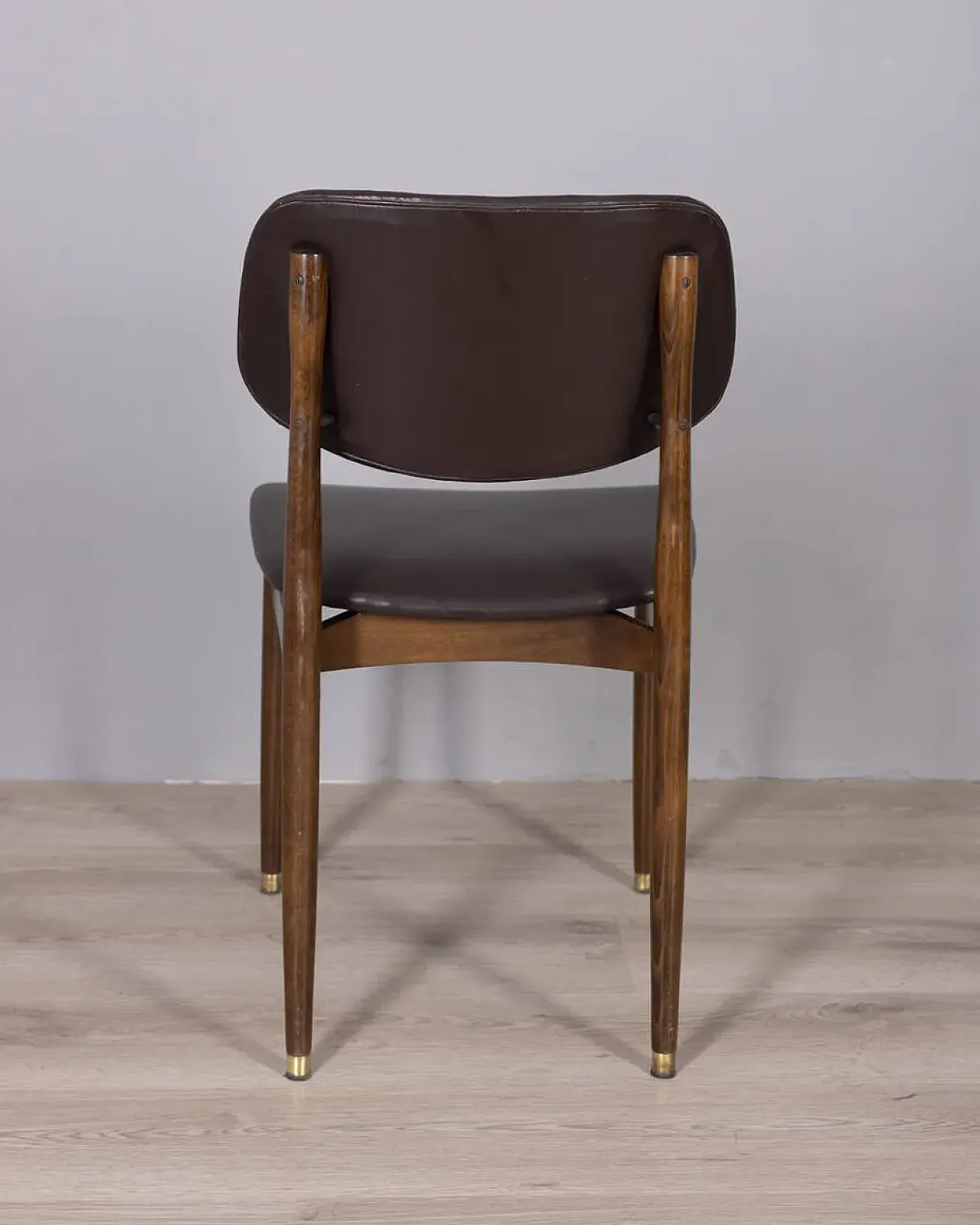 8 Sedie in legno e pelle di Anonima Castelli, anni '60 4