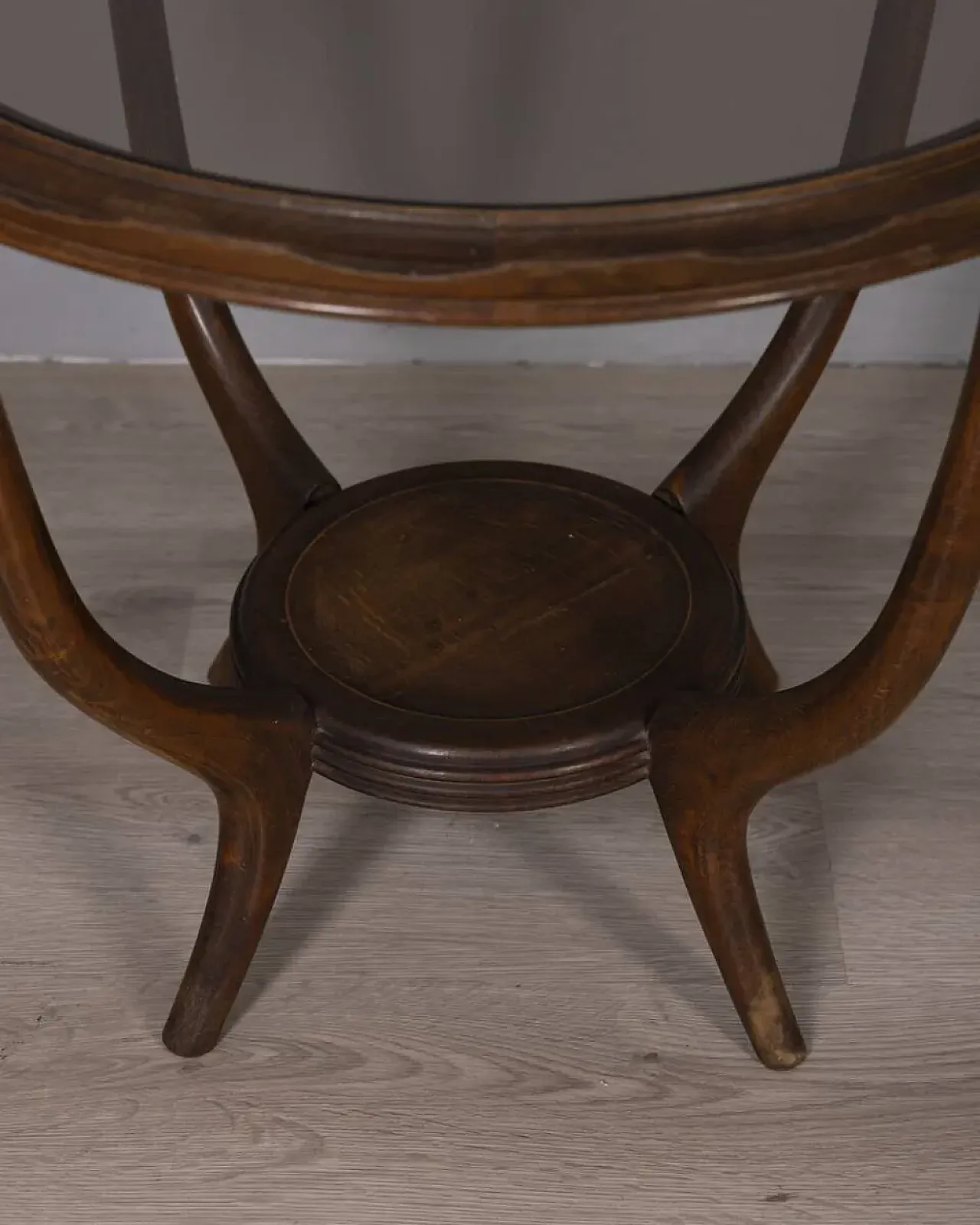 Tavolino da caffè in legno e vetro, anni '50 5