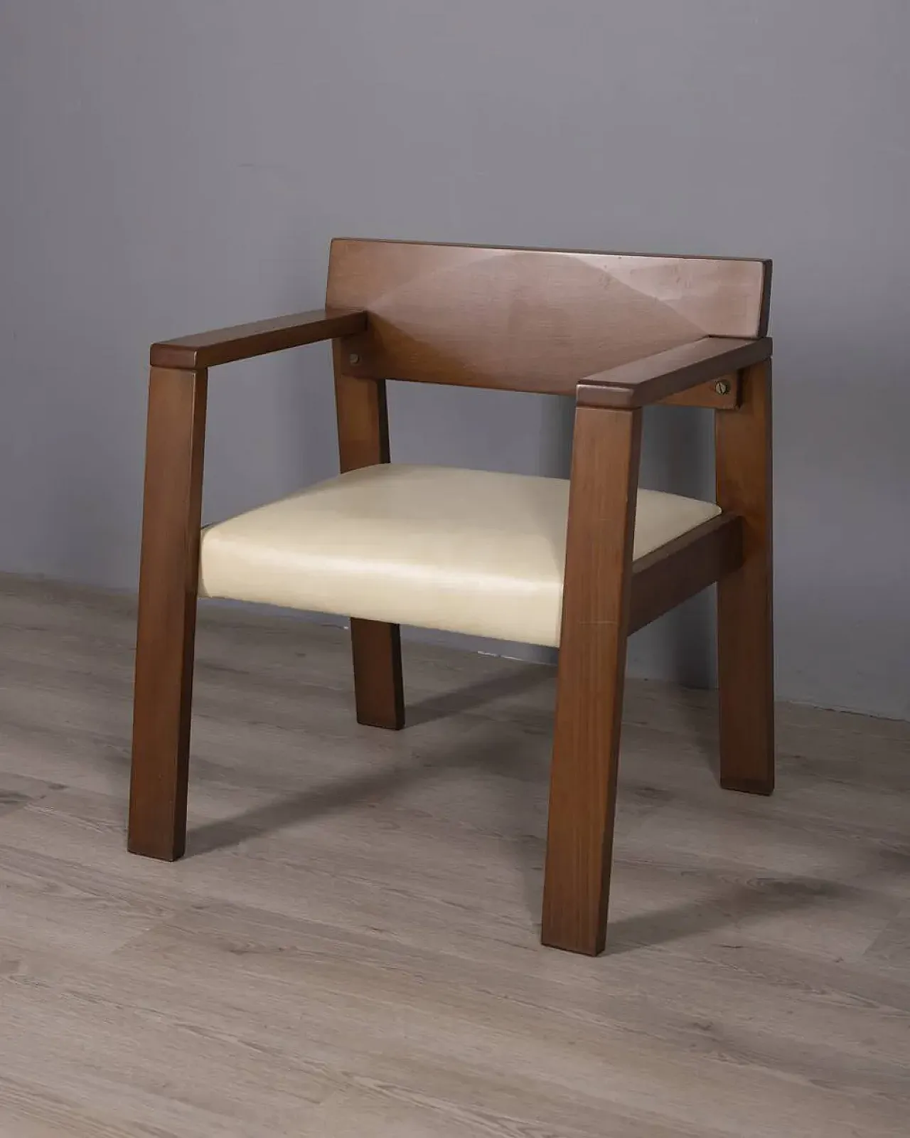 Armchair in wood and leather, 1980s 2