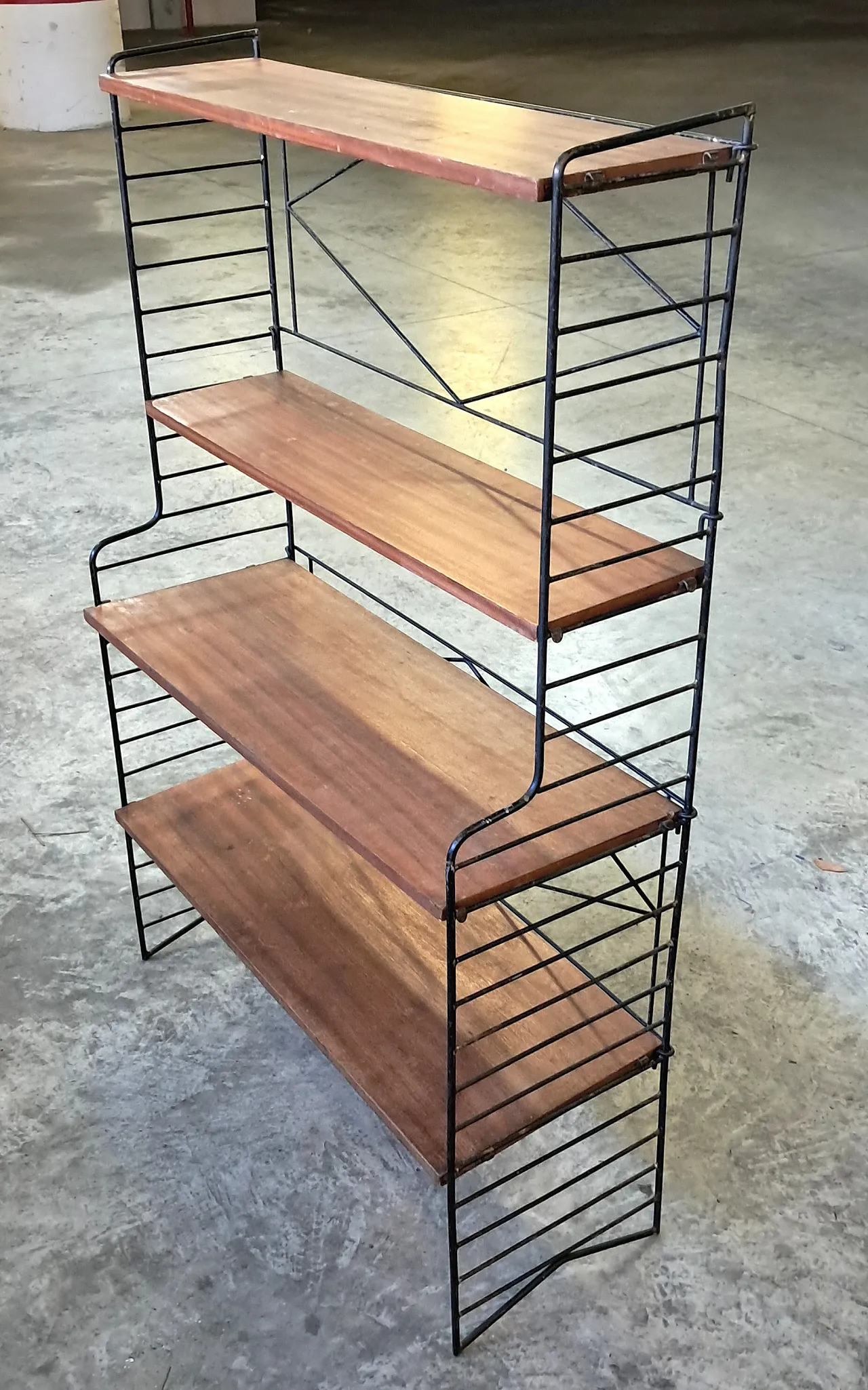 String bookcase, 70s 4