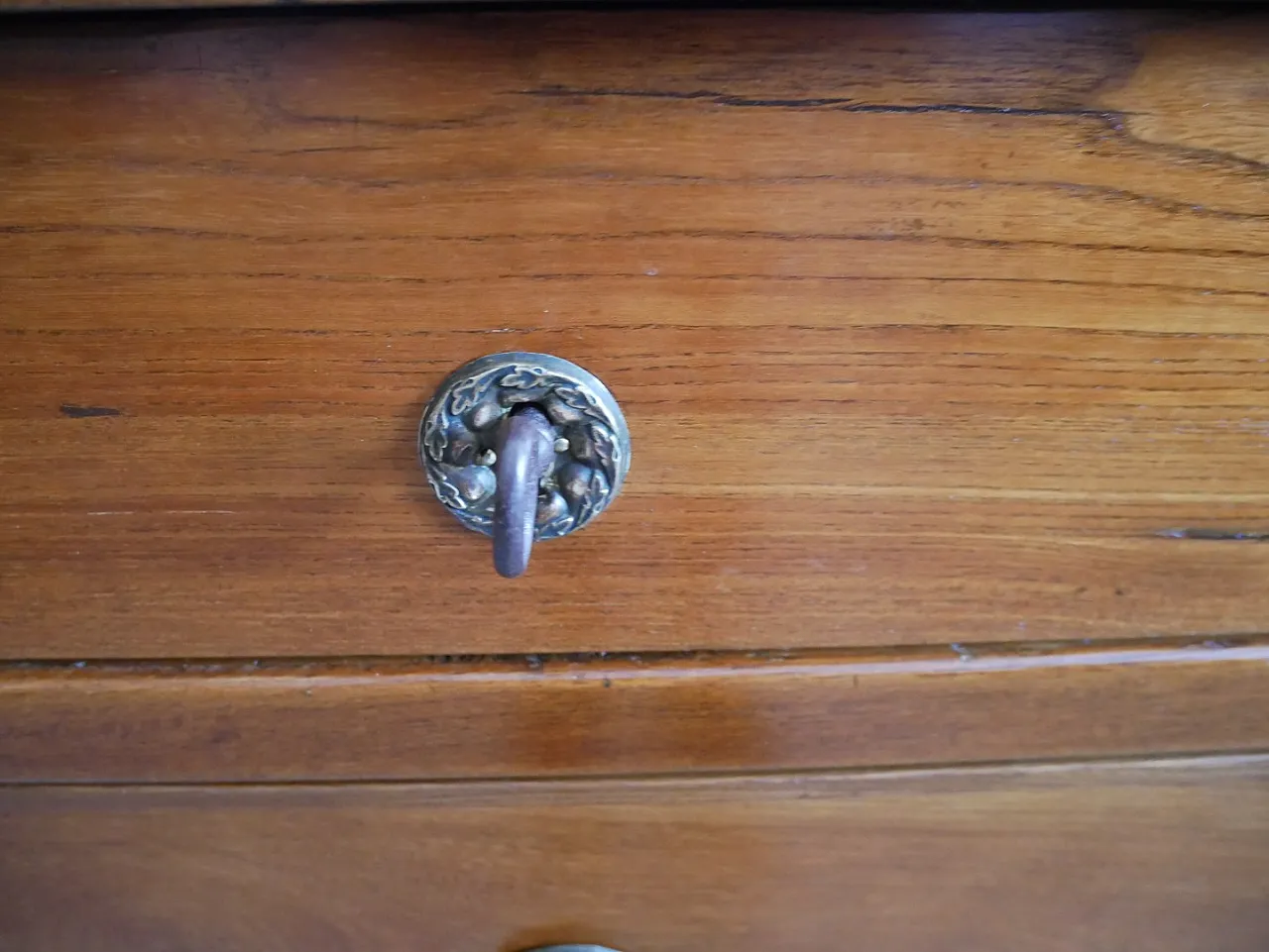 Dresser in antique solid elm, Mid 19th century 6