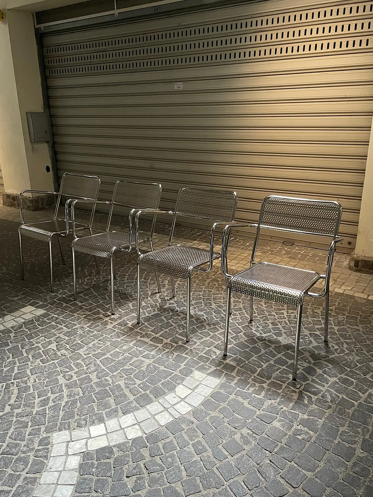 4 steel chairs, 90s 1