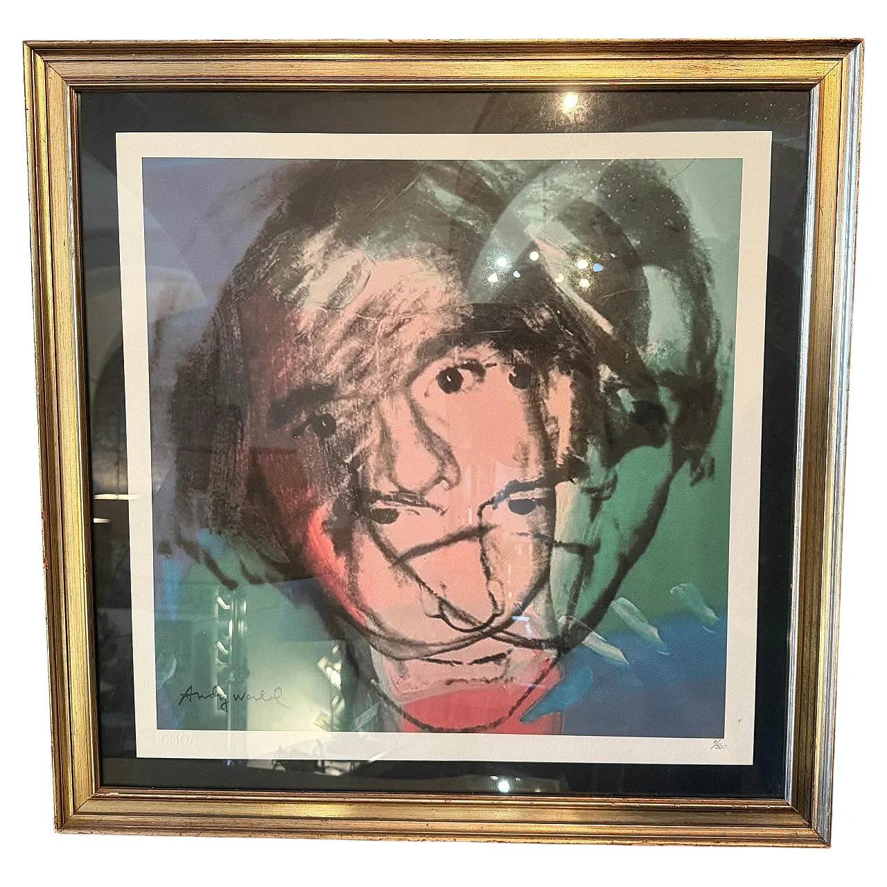Autoritratto con litografia 1/500 di Andy Warhol, anni 2000 1