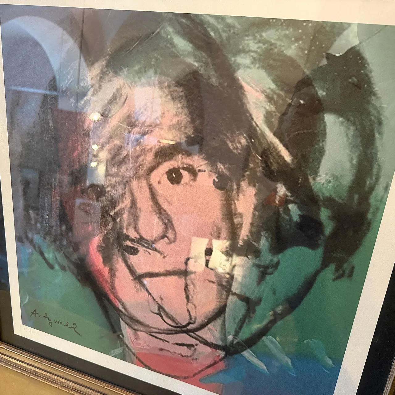 Autoritratto con litografia 1/500 di Andy Warhol, anni 2000 10