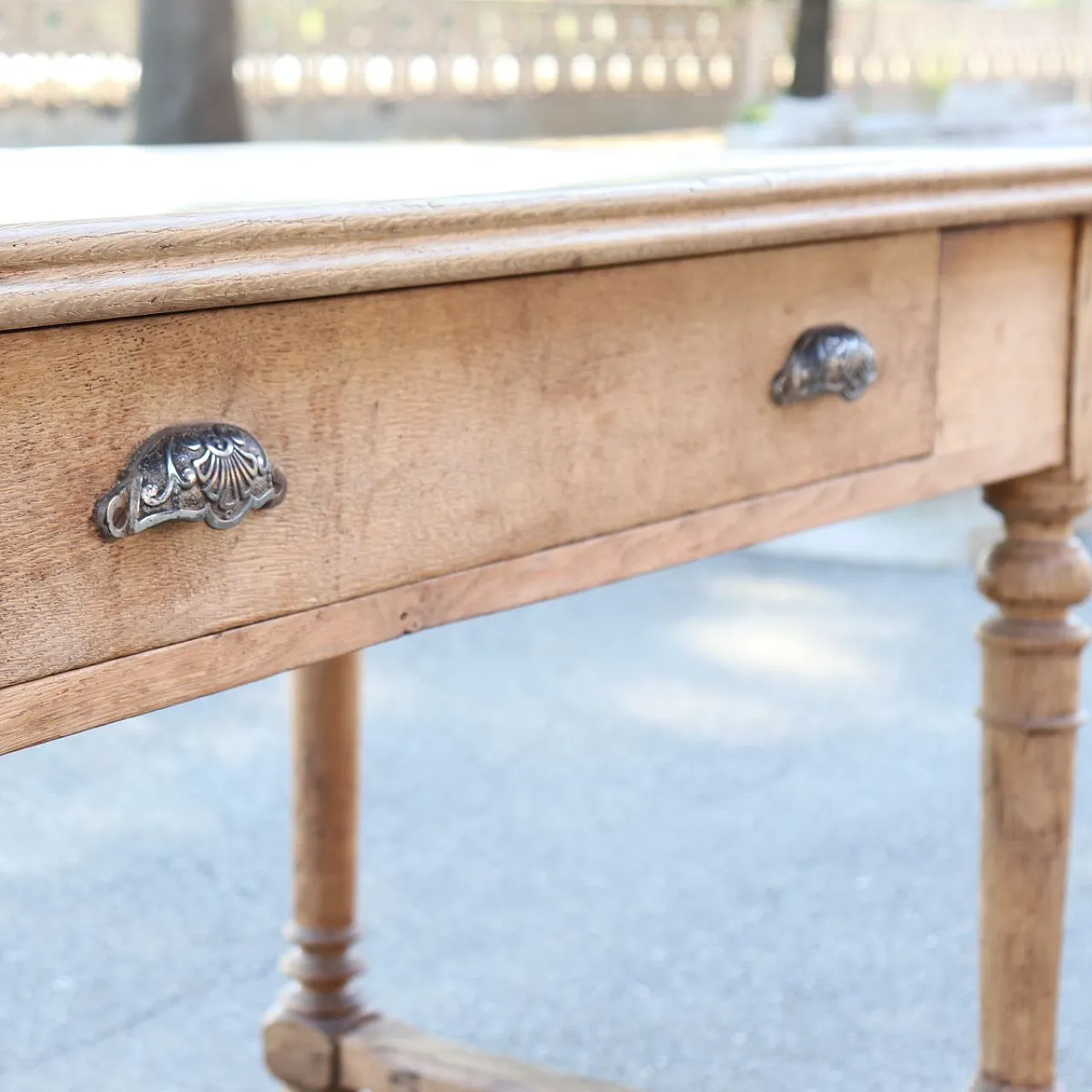 Large rustic oak table, early 1900s 9