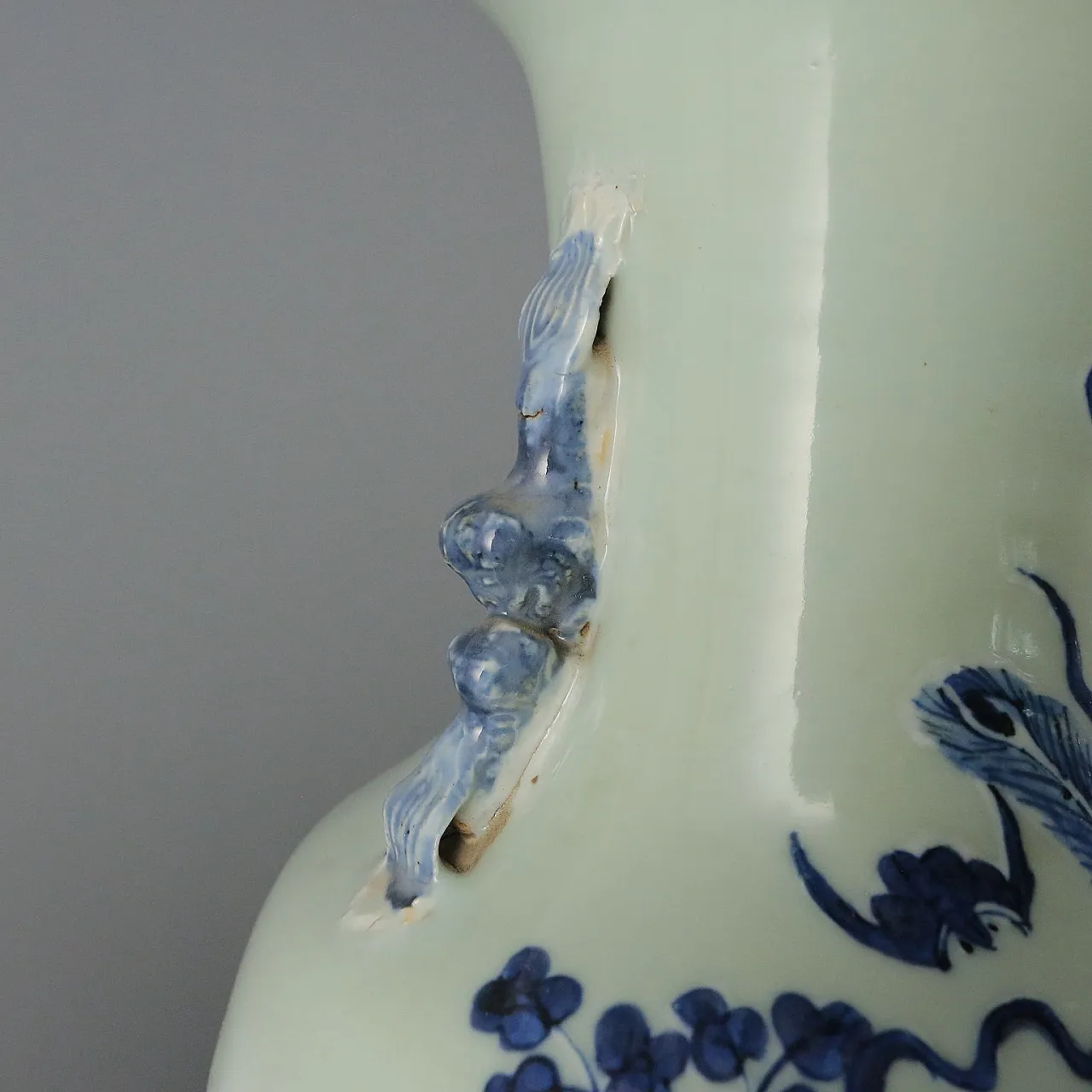 Celadon porcelain vase, 20th century 4