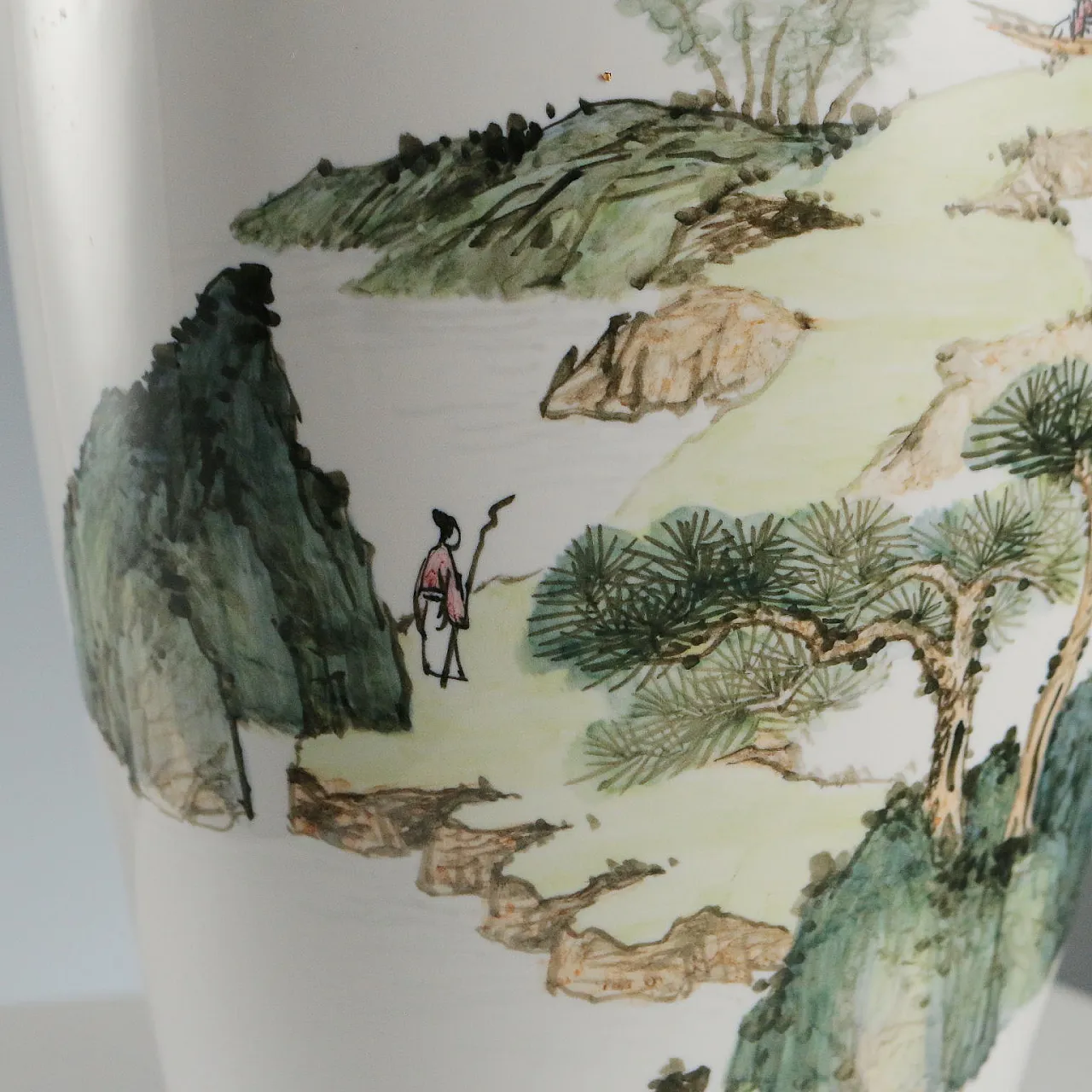 Chinese porcelain vase, 20th century 4