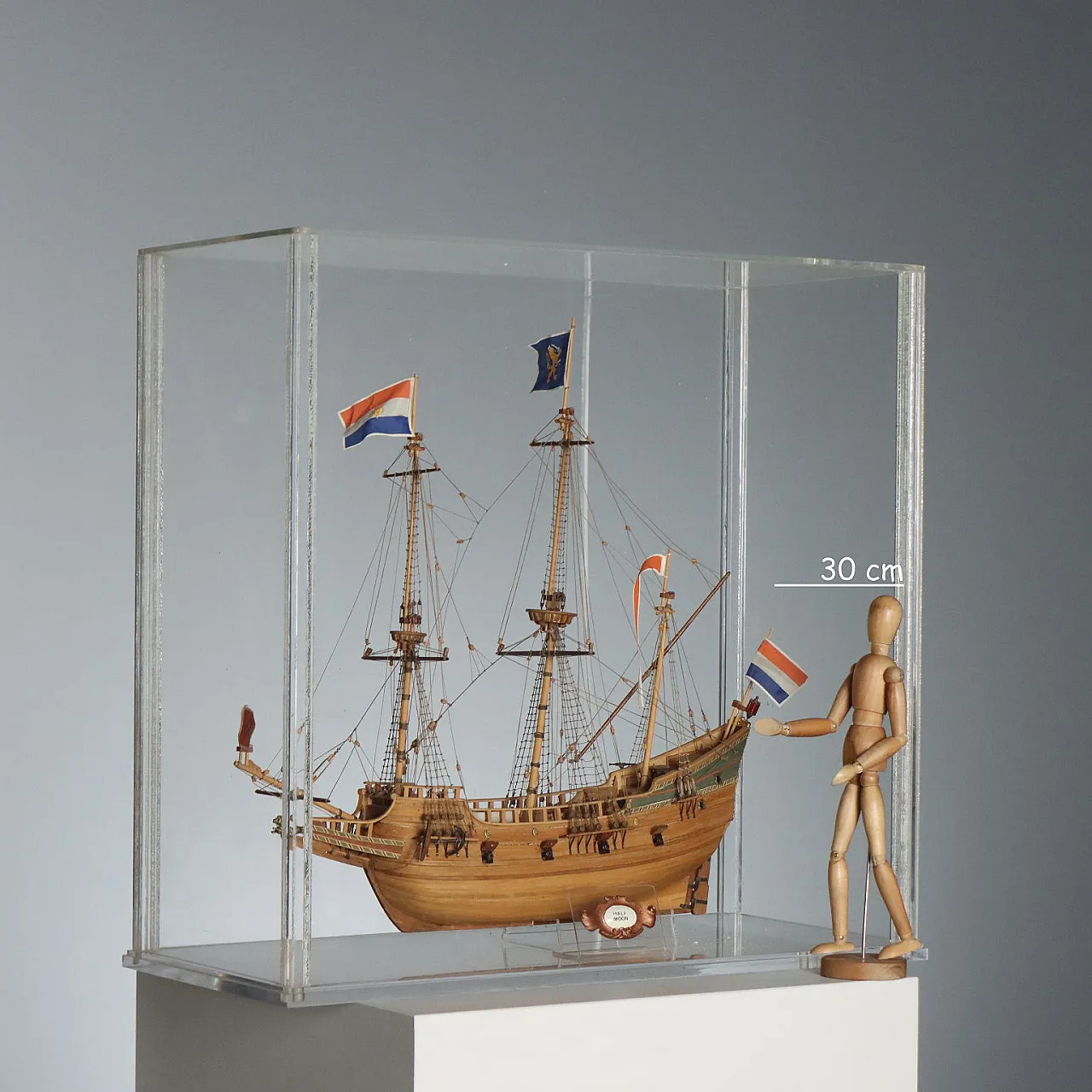 Wooden Vessel in plexiglass case, 20th century 2