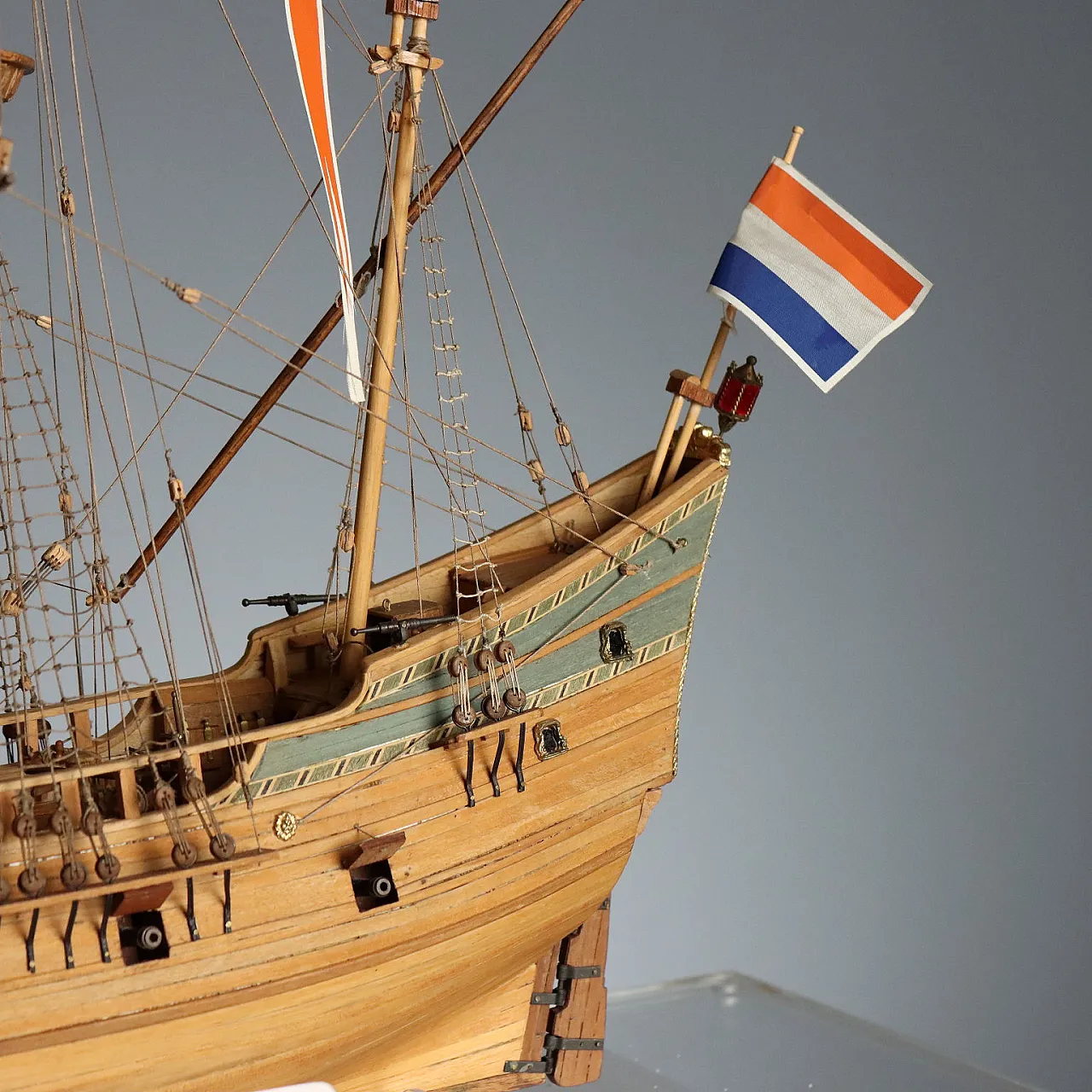 Wooden Vessel in plexiglass case, 20th century 8