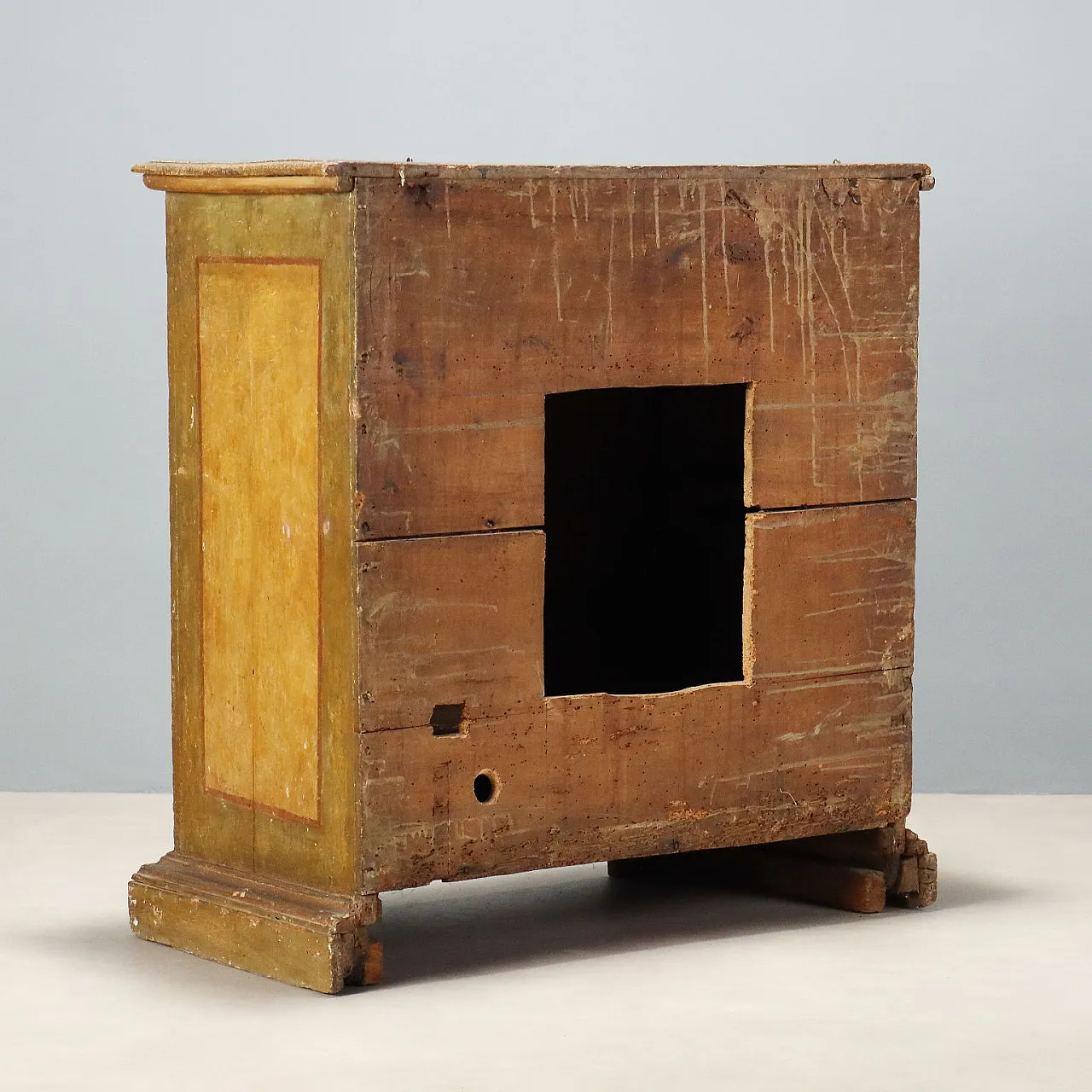 Baroque sideboard in lacquered poplar, 18th century 10
