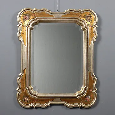 Specchiera in legno con finitura a foglia finto argento e oro, '900