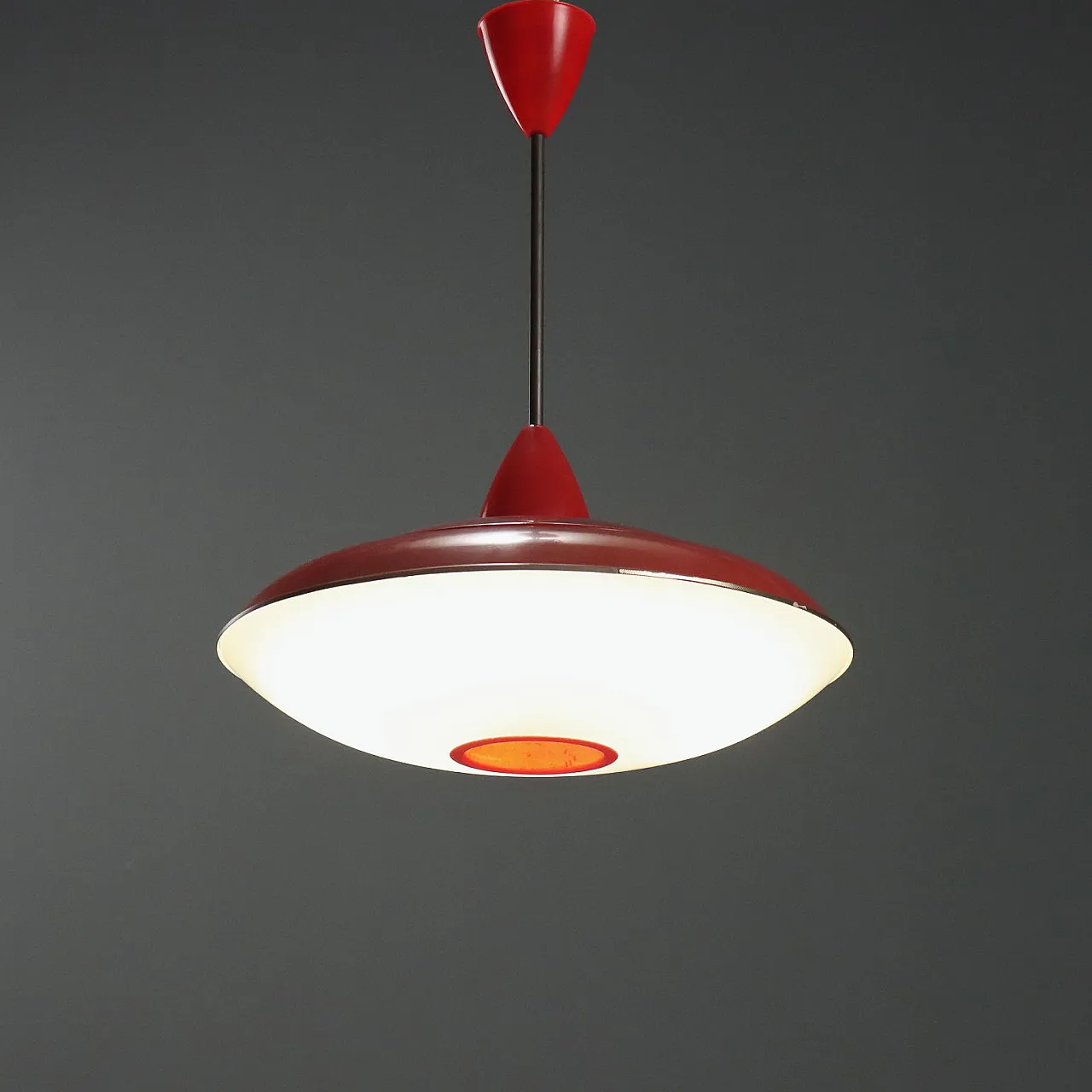 Lampadario in alluminio rosso, 1960s 1