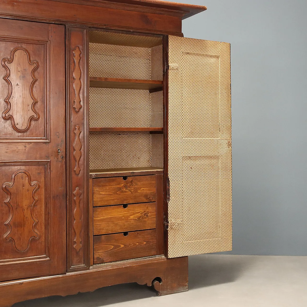Baroque cherry wardrobe, 18th century 4