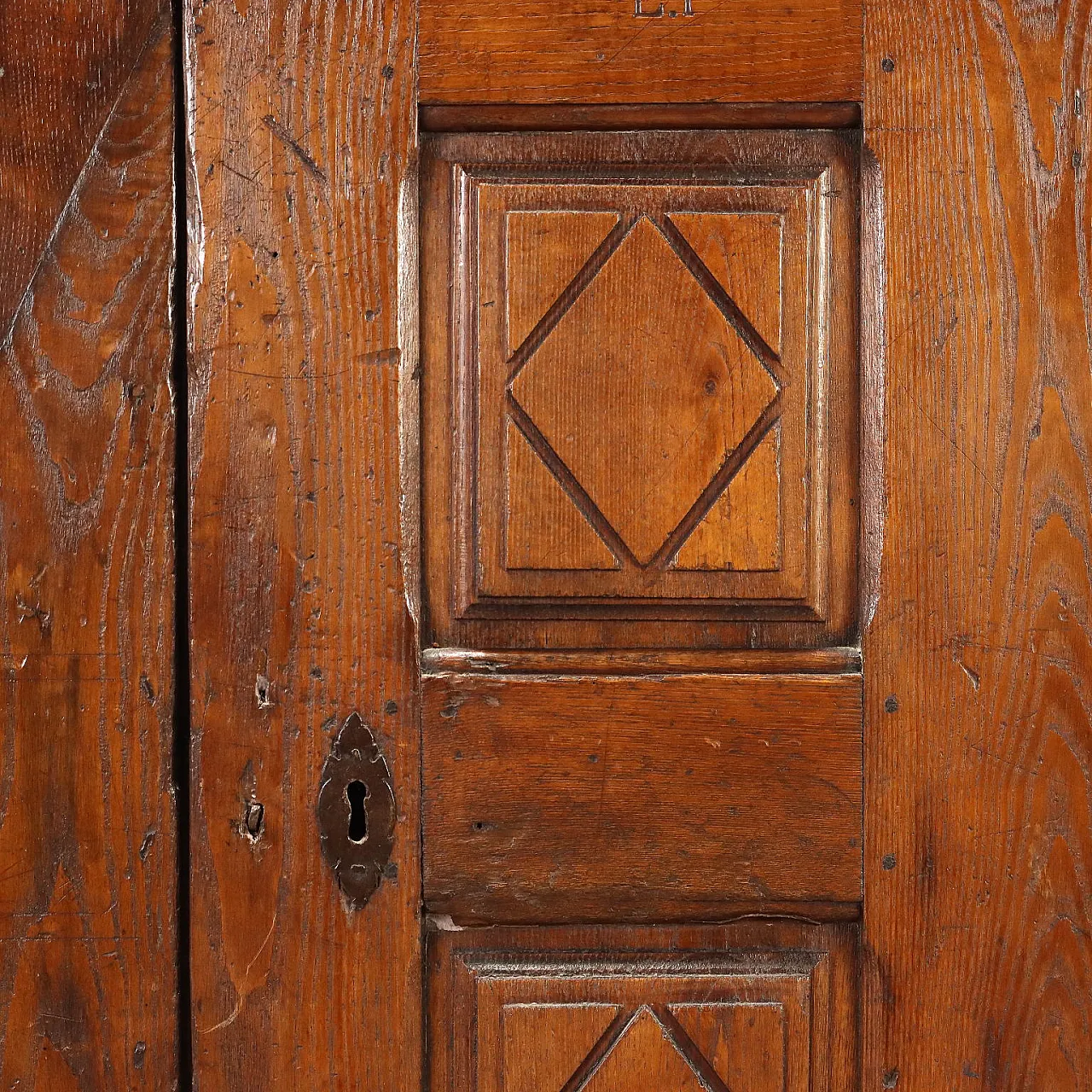 Chestnut sideboard with bipartite paneled doors, 18th century 6