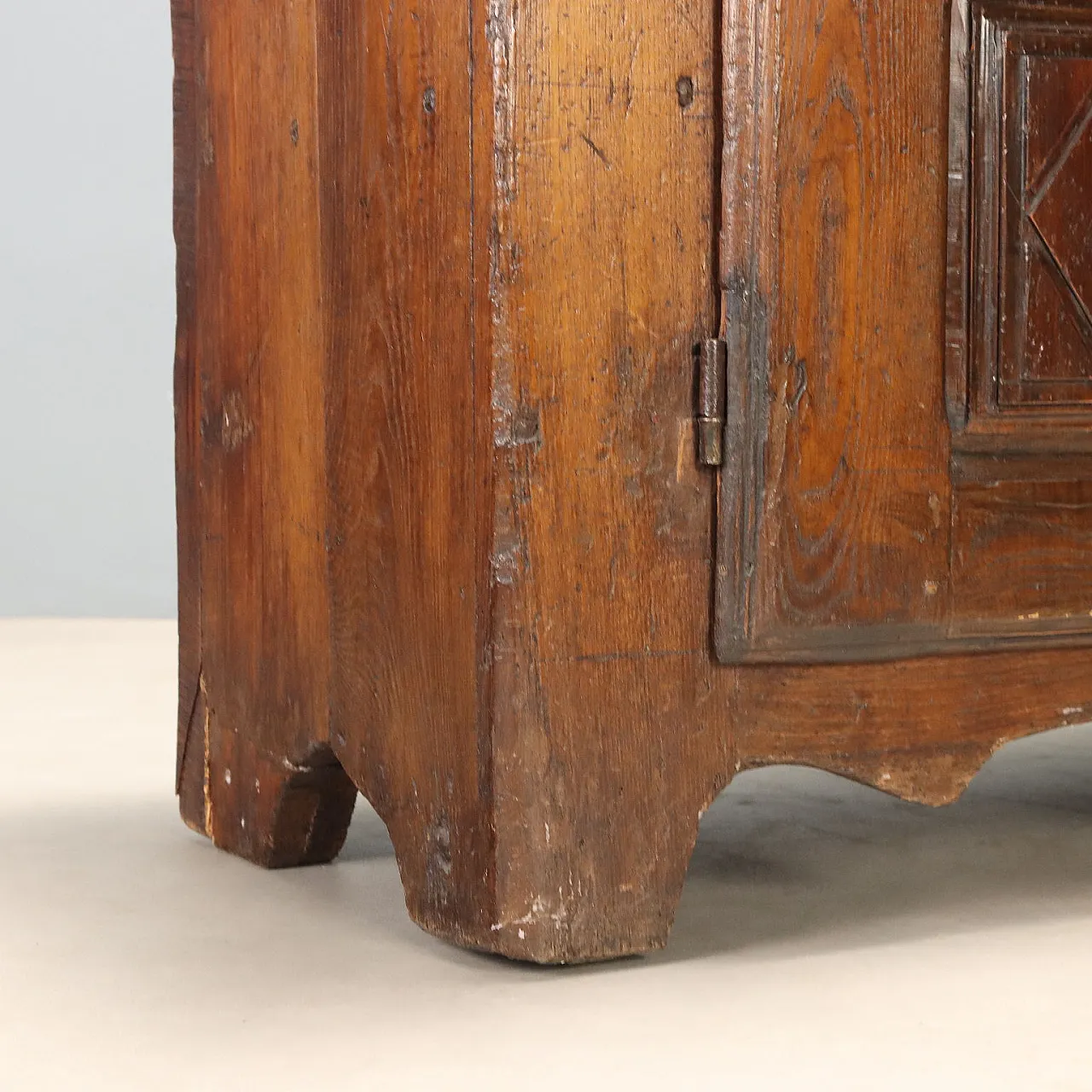 Chestnut sideboard with bipartite paneled doors, 18th century 10