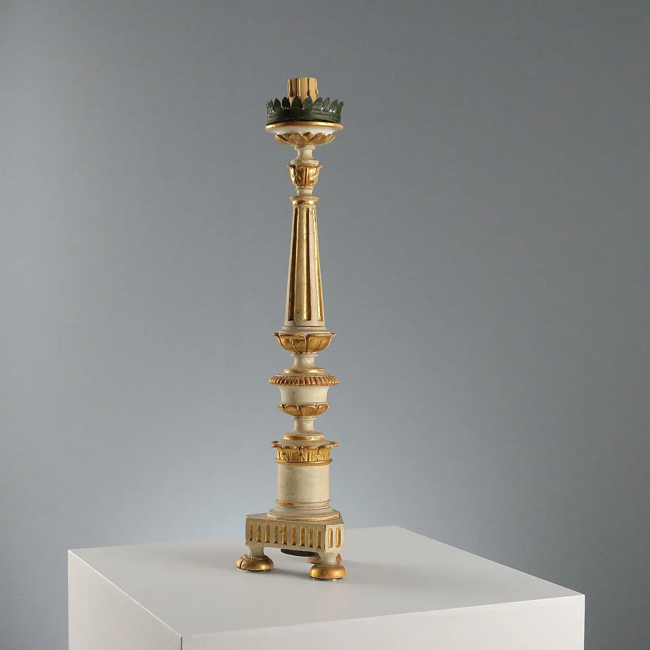 Carved and gilded wooden candelabra, 19th century 1