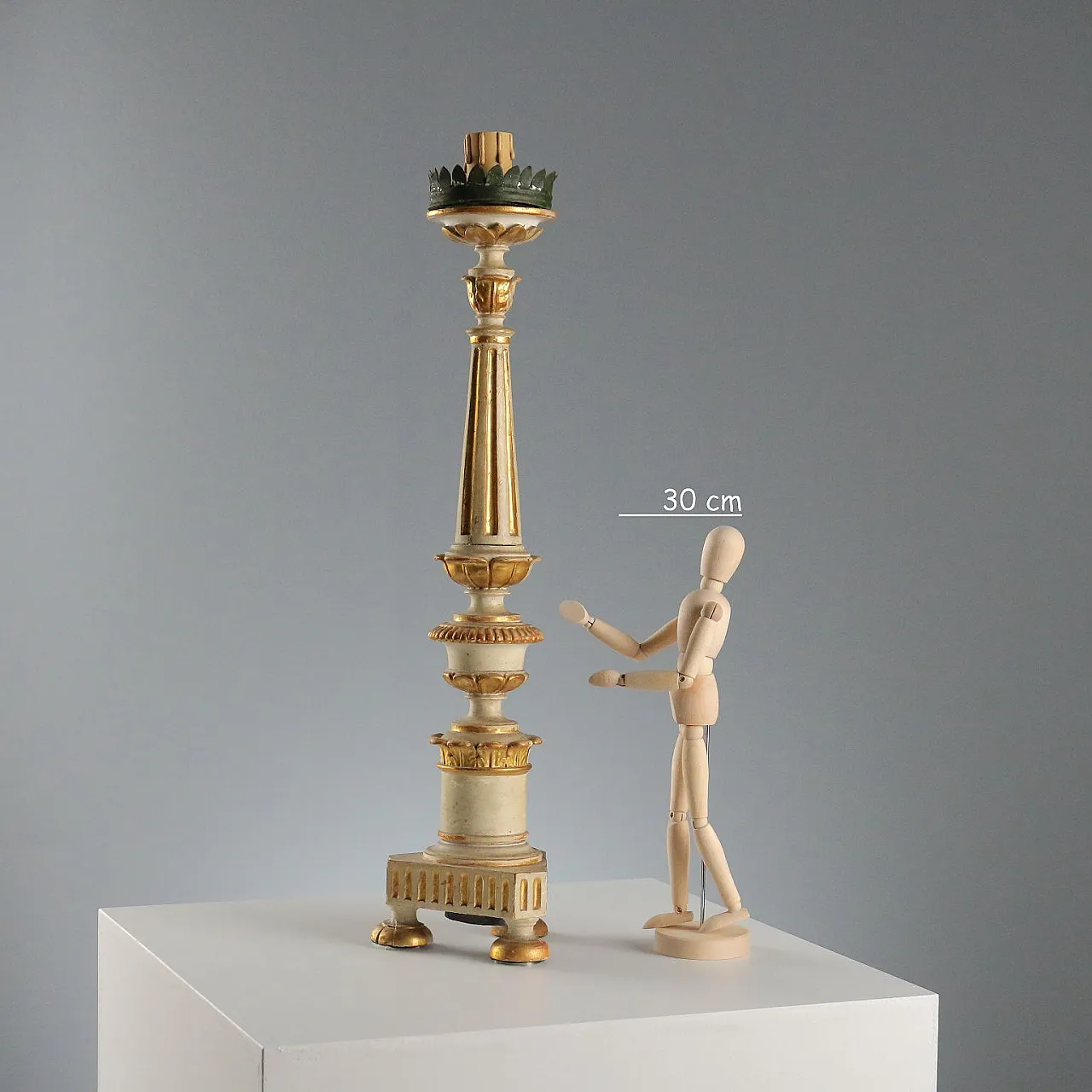 Carved and gilded wooden candelabra, 19th century 2