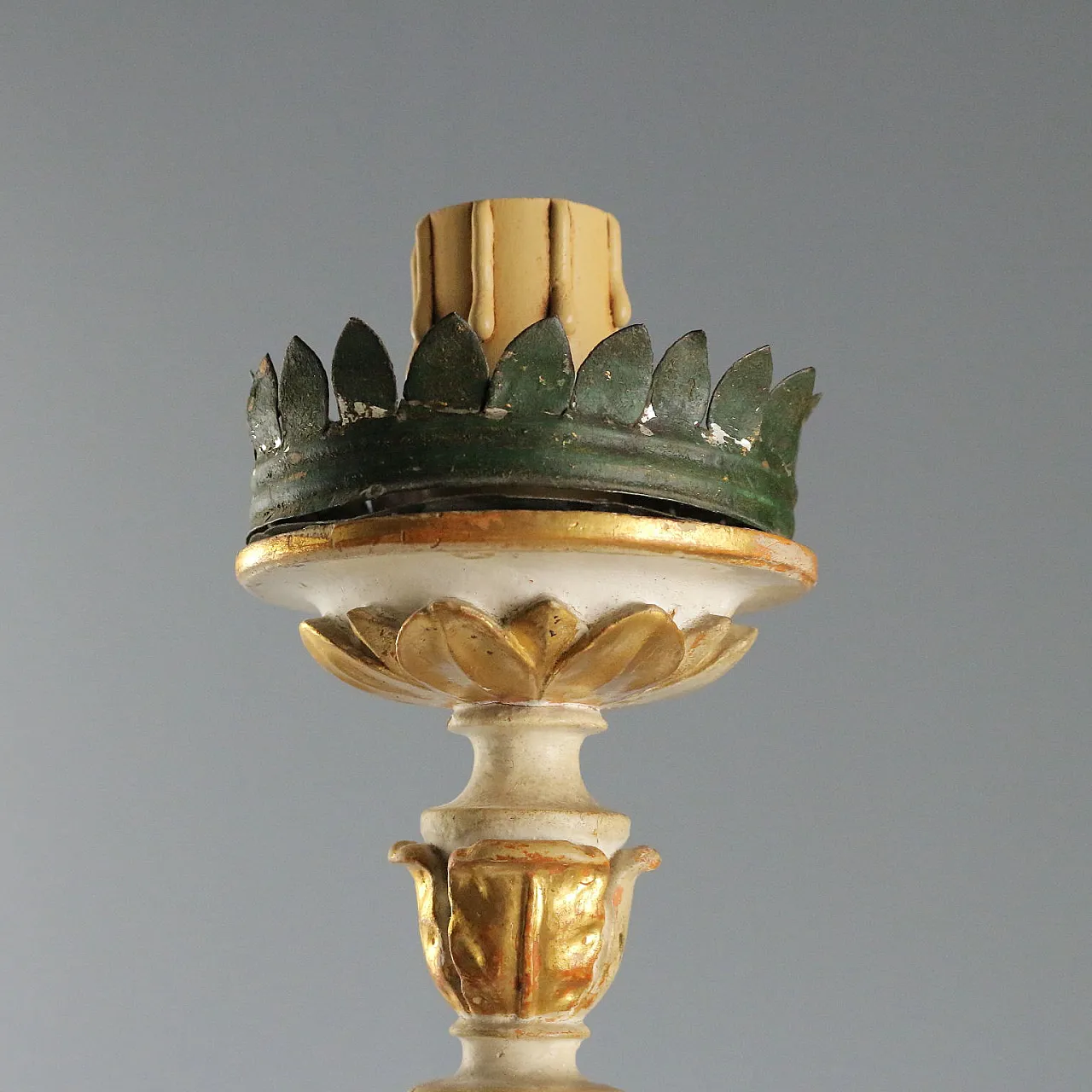 Carved and gilded wooden candelabra, 19th century 3