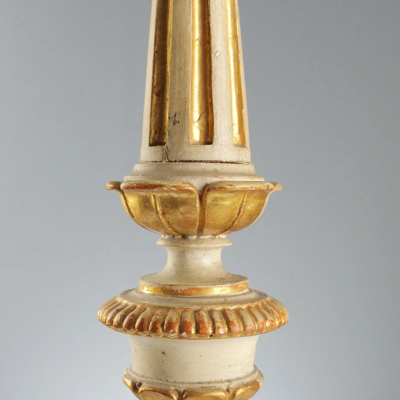 Carved and gilded wooden candelabra, 19th century 4