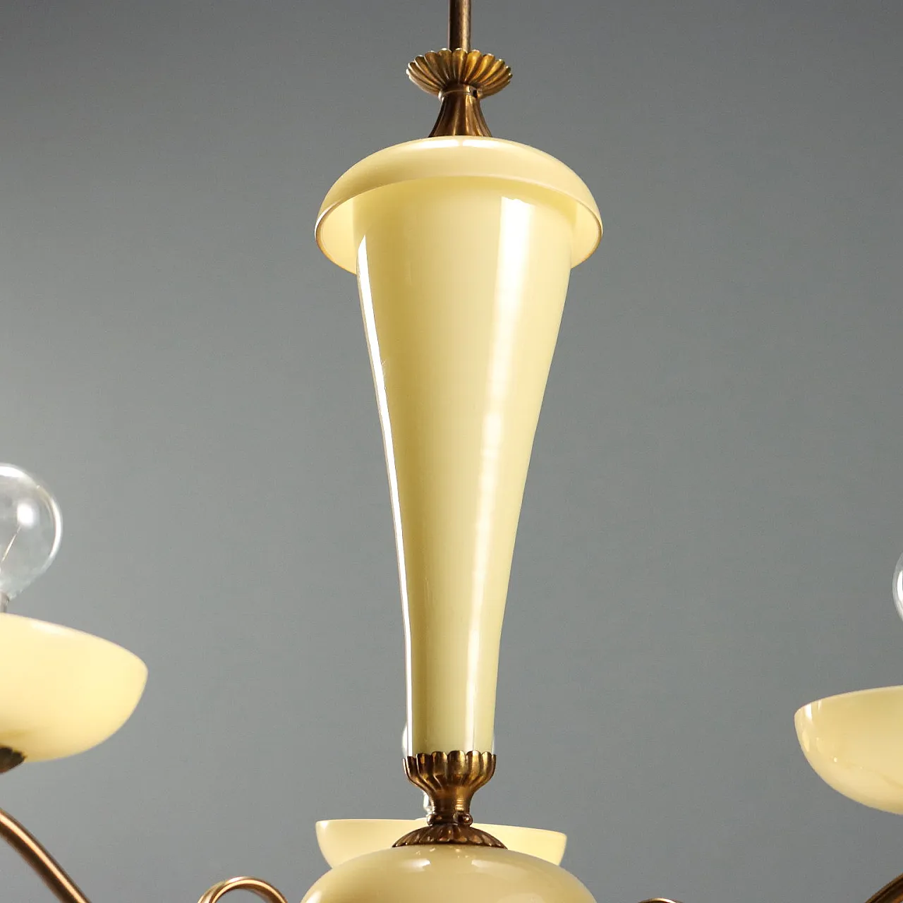 Lampadario in vetro e ottone, metà '900 8