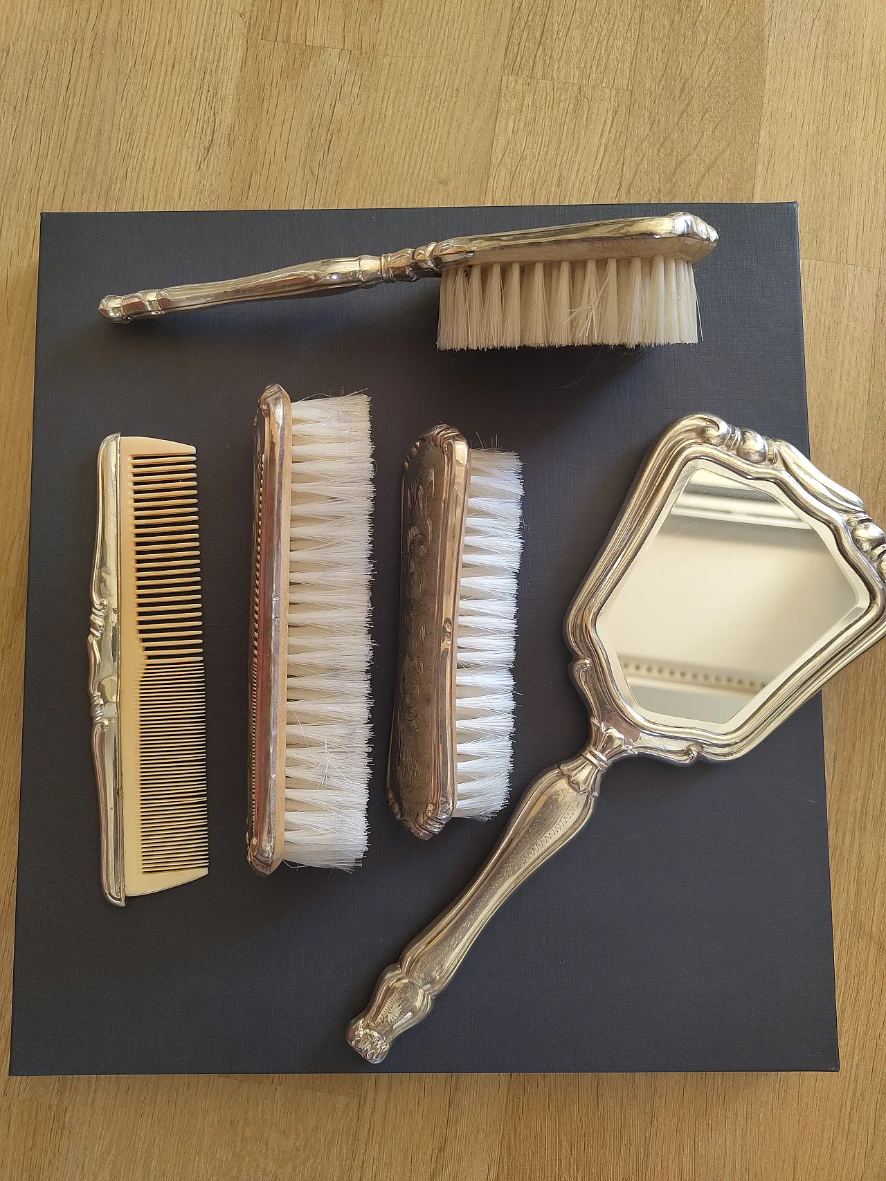 Silver toilet set, early 20th century 2