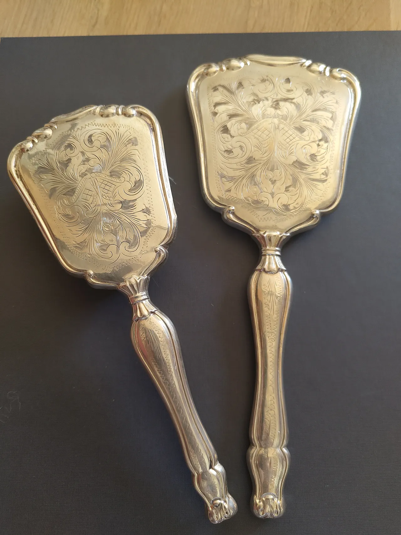 Silver toilet set, early 20th century 7