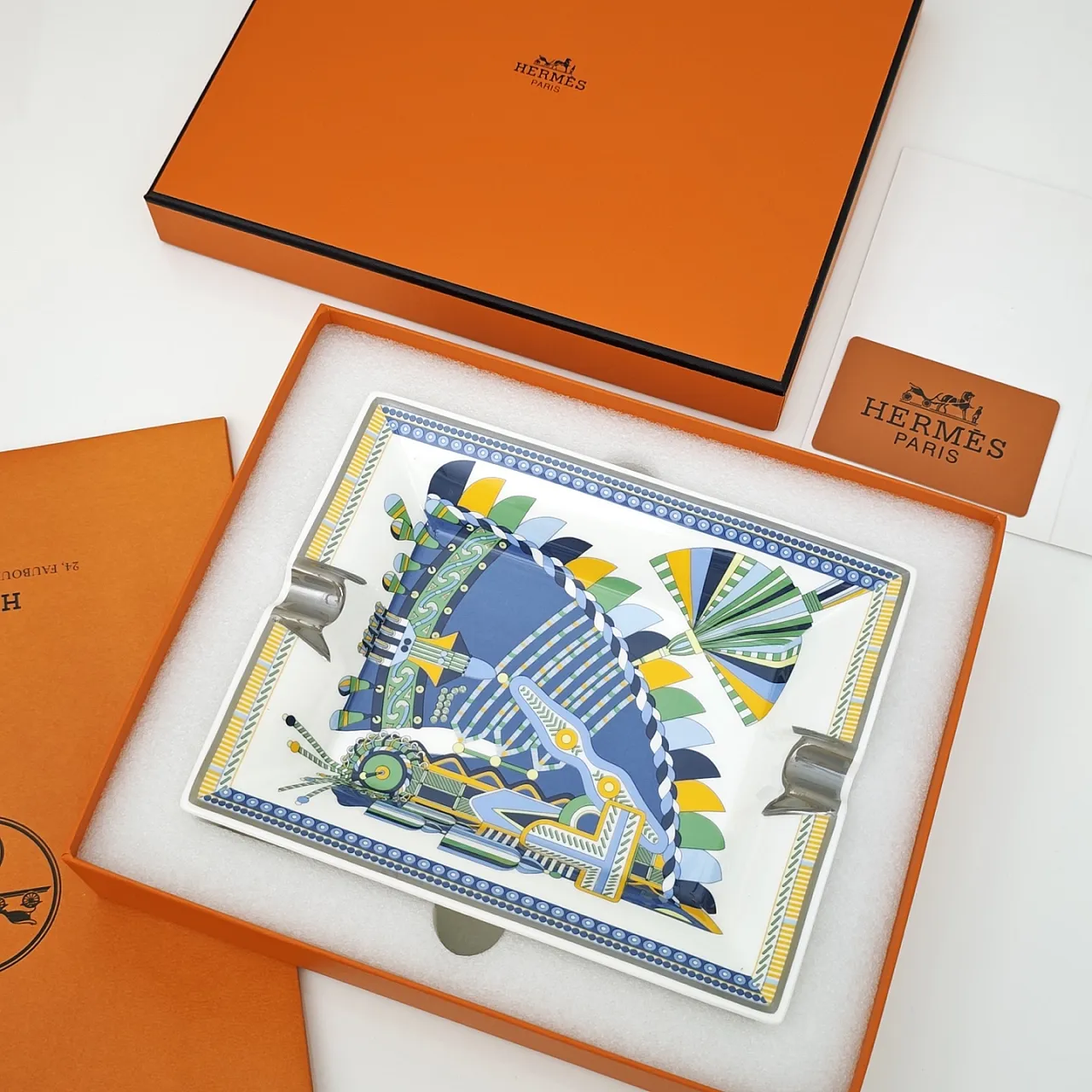 Hermes Haute Parure ashtray 6