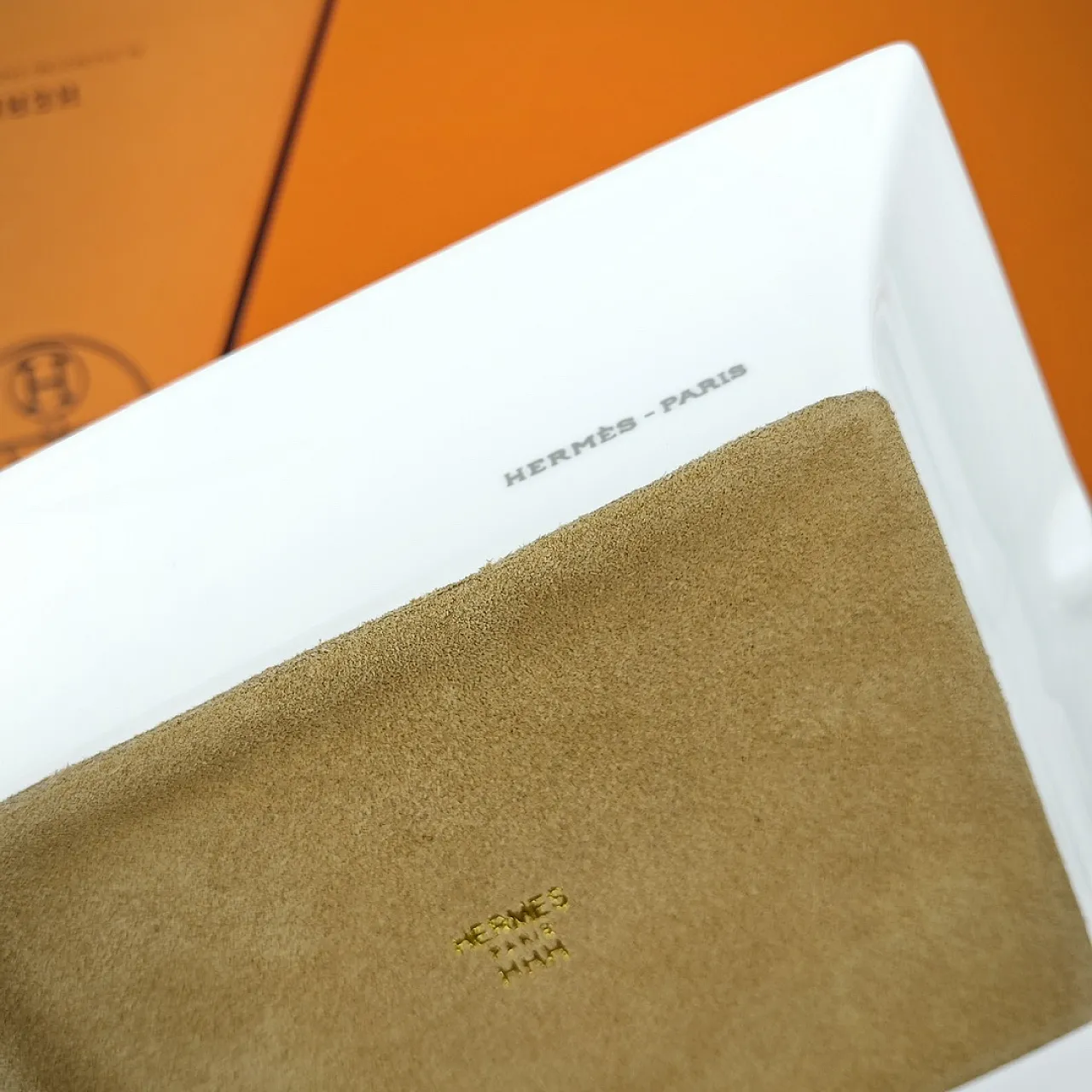 Hermes En Studio ashtray 1