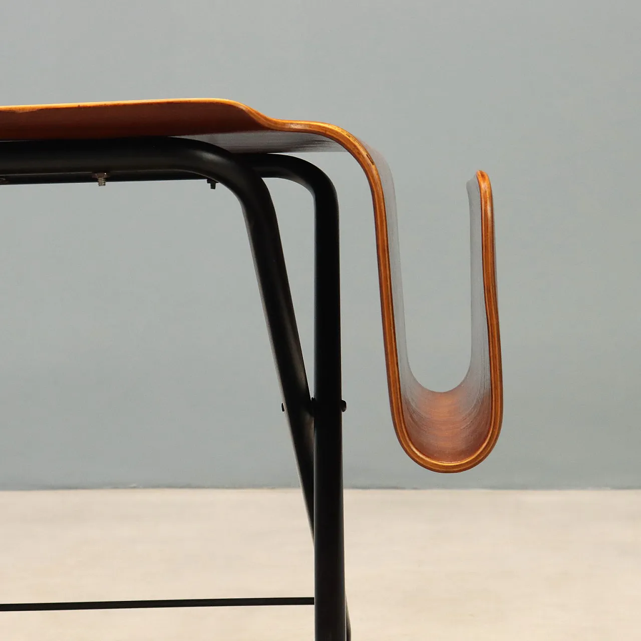 Tavolino di Industria Legni Curvati, anni '50 4