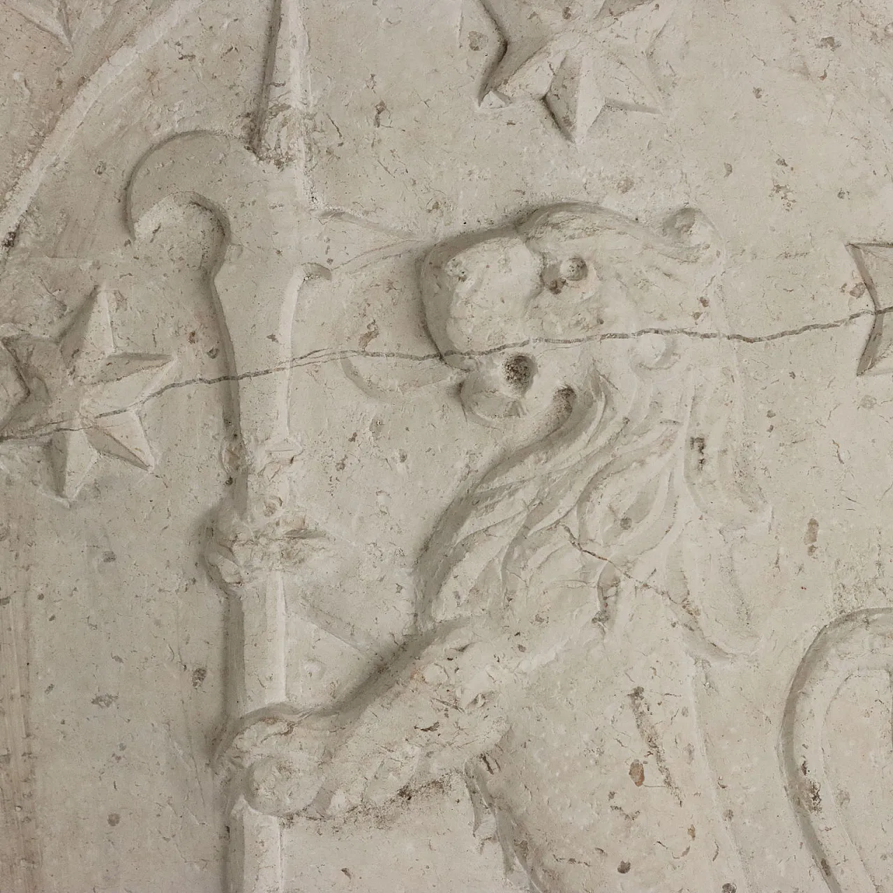 Heraldic coat of arms carved in stone, 18th century 4