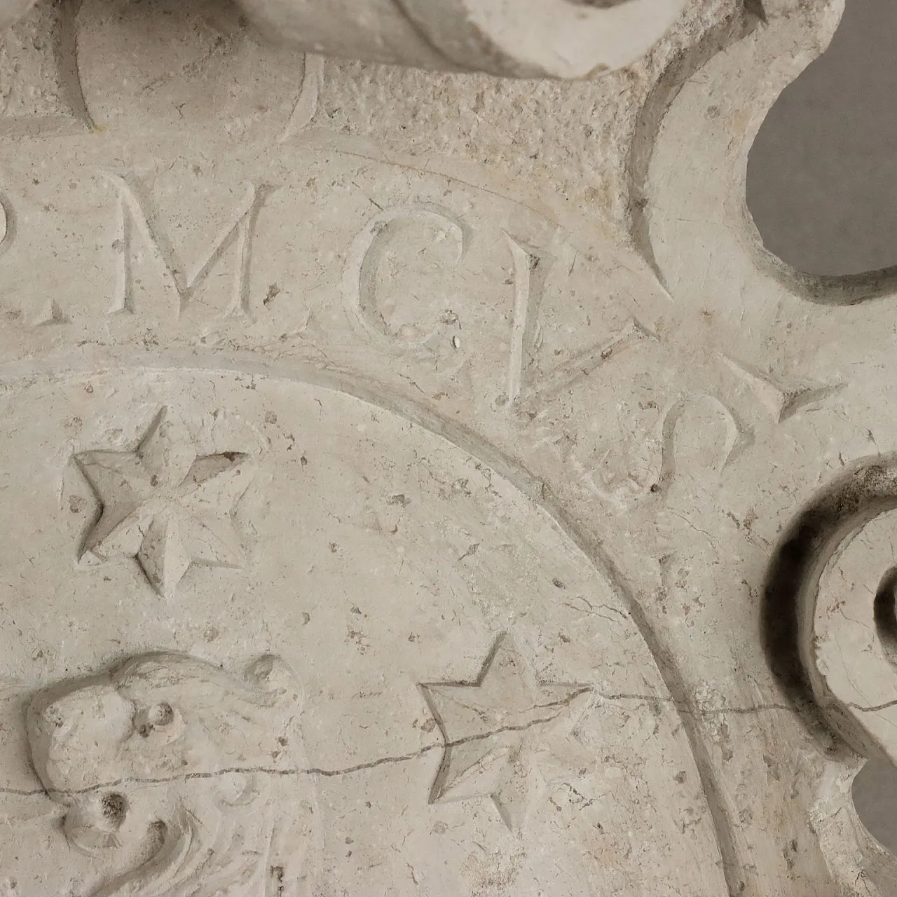 Heraldic coat of arms carved in stone, 18th century 7