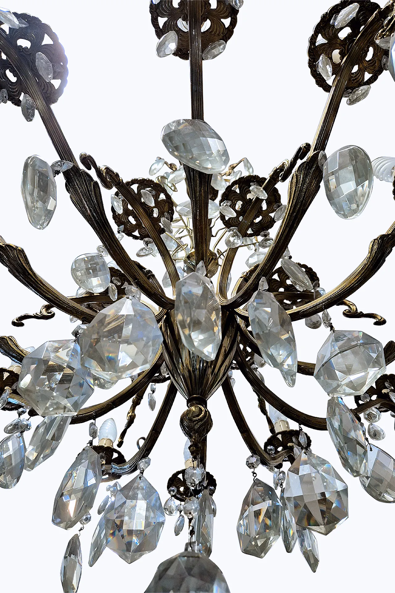 King Umberto di Savoia chandelier with 18 lights in bronze, 19th c. 8