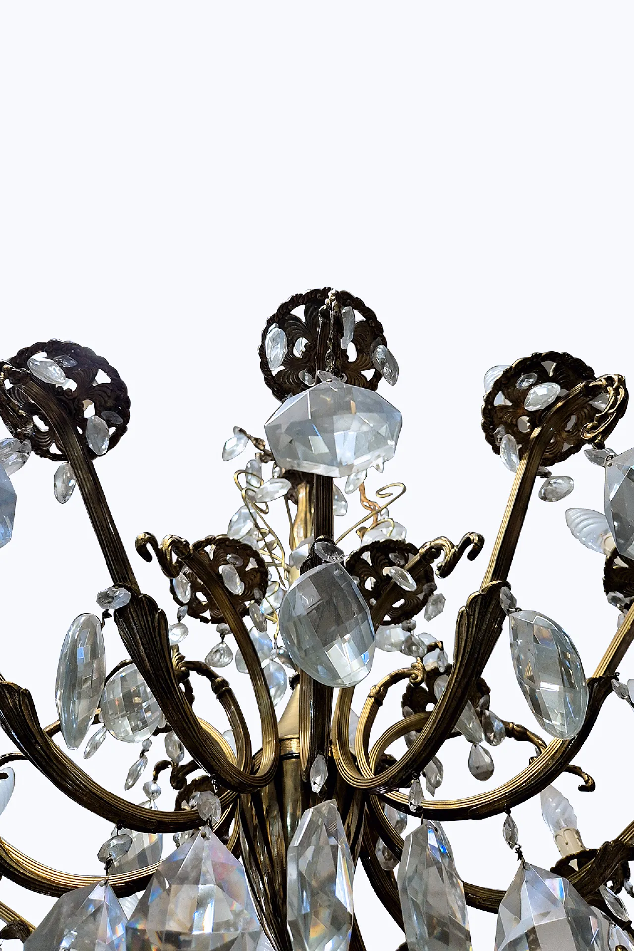 King Umberto di Savoia chandelier with 18 lights in bronze, 19th c. 9