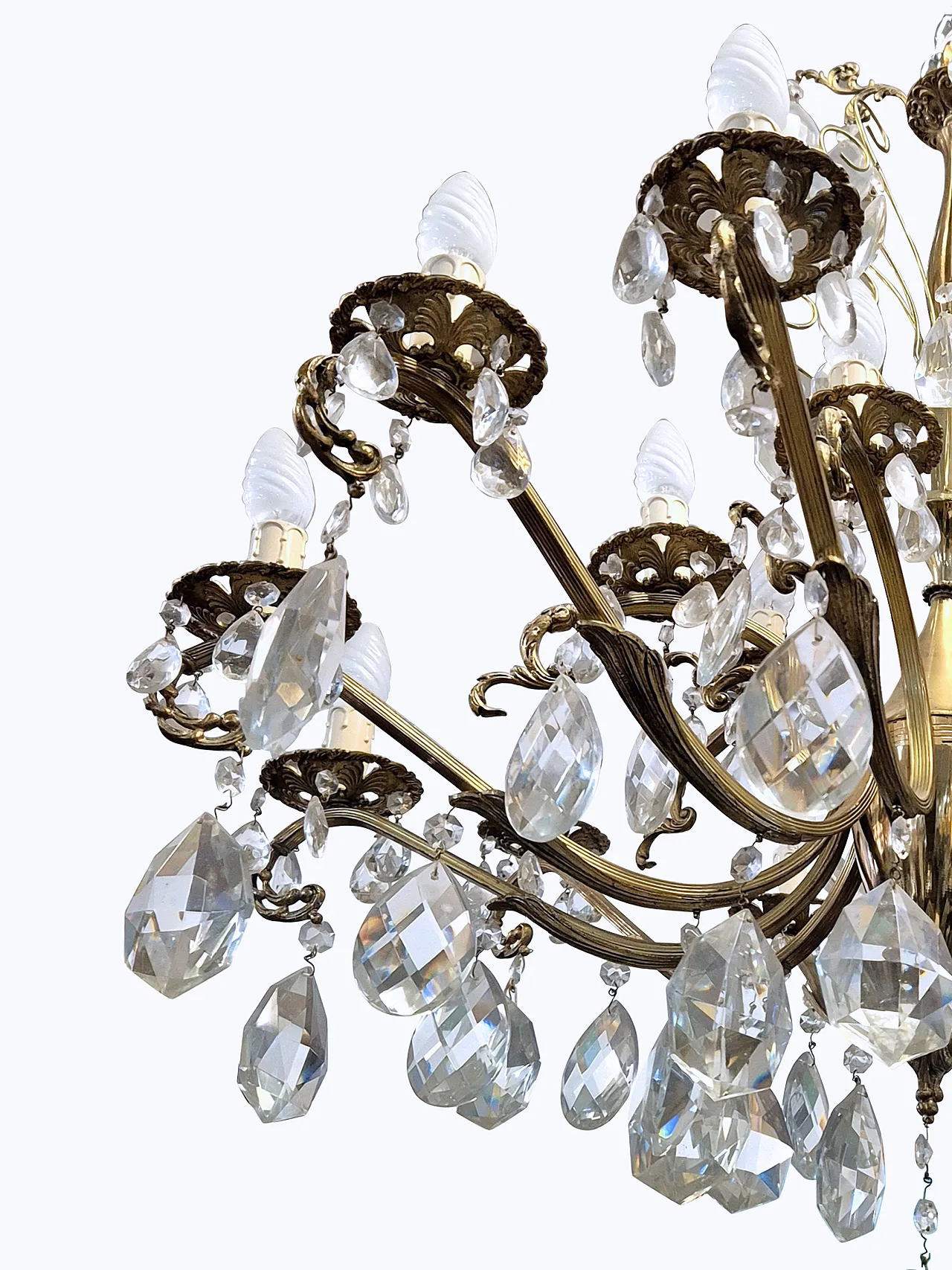 King Umberto di Savoia chandelier with 18 lights in bronze, 19th c. 14