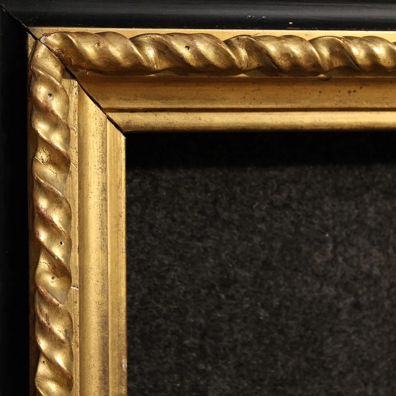 Italian frame, 20th century 13