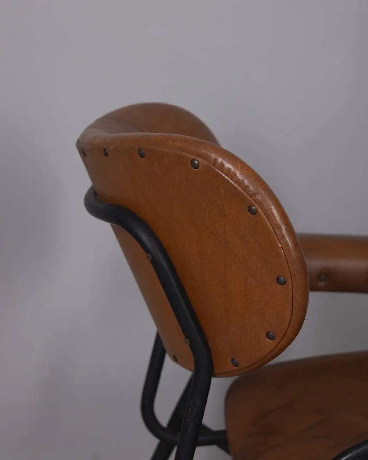 Sedia in pelle di Gastone Rinaldi per Rima, anni '50 8