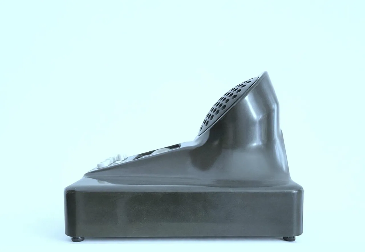 Radio Phonola mod. 547 by Castiglioni / Dominioni, 1940s 3