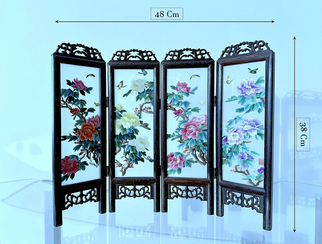 Double-sided tabletop screen, Suzhou silk embroidery, 1950s 2