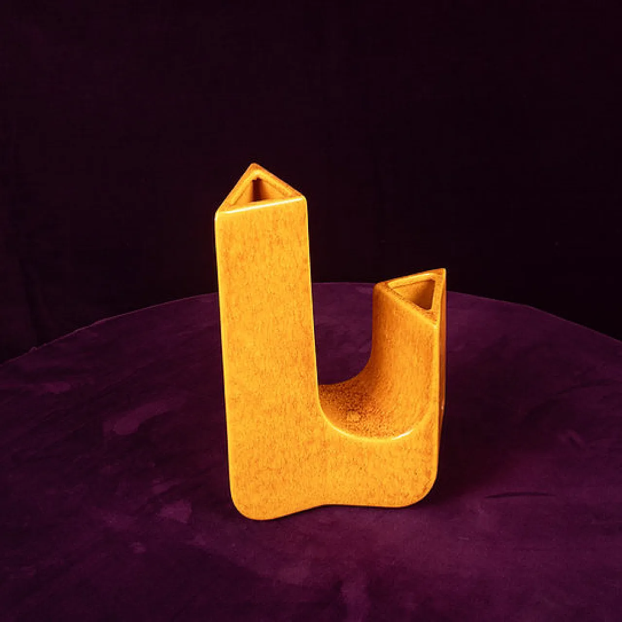 Sculptural amber ceramic Space Age vase, 1970s 10