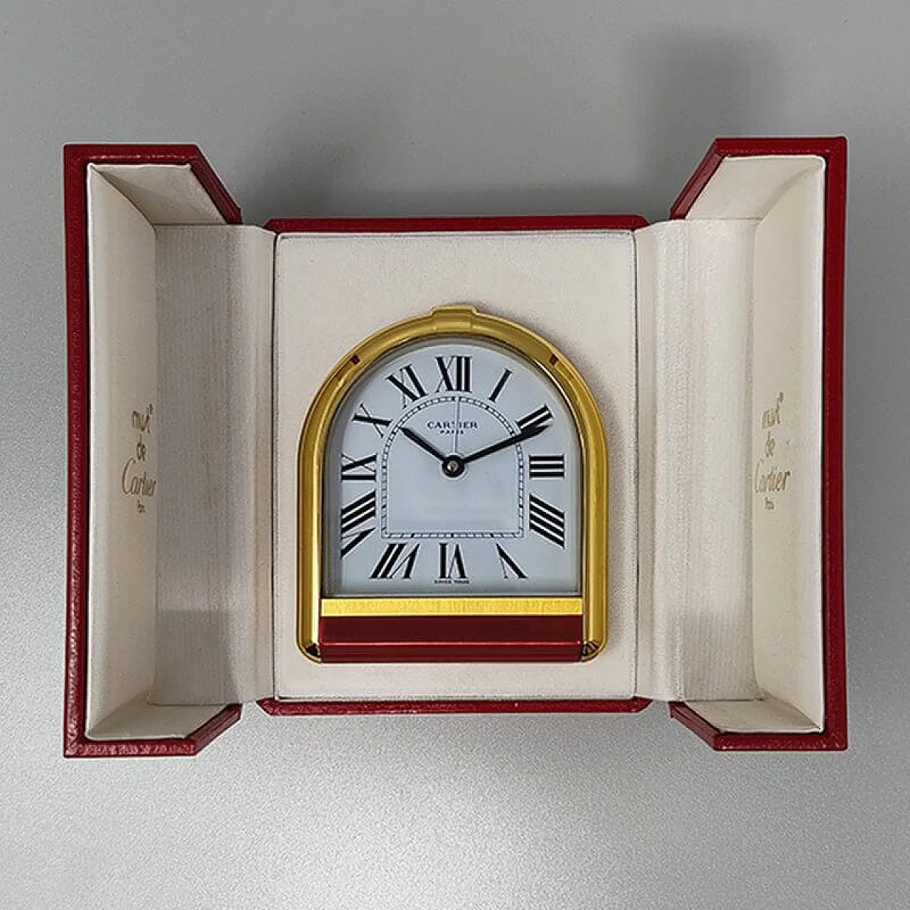 Cartier Romane 18K Gold alarm clock, 1980s 9