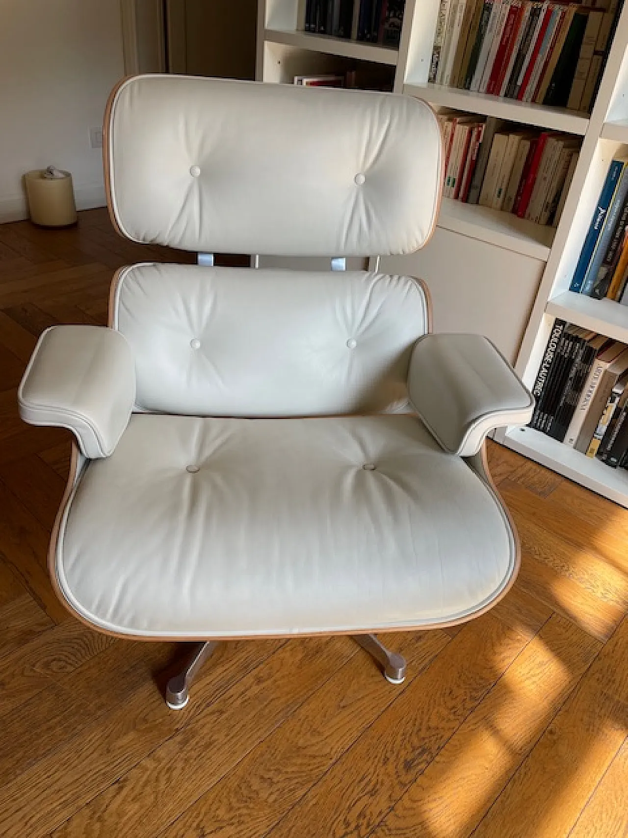 Lounge chair and pouf by Charles & Ray Eames for Vitra, 2000s 3