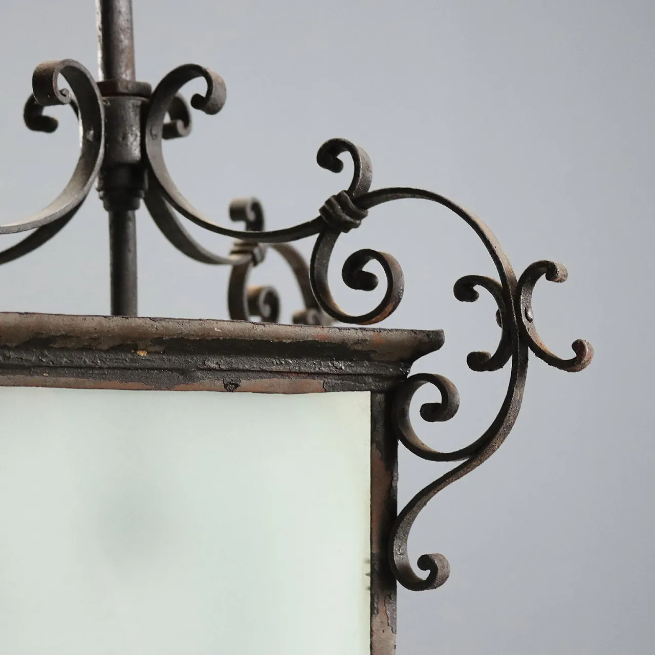 Lampadario a lanterna in ferro battuto, inizio '800 5