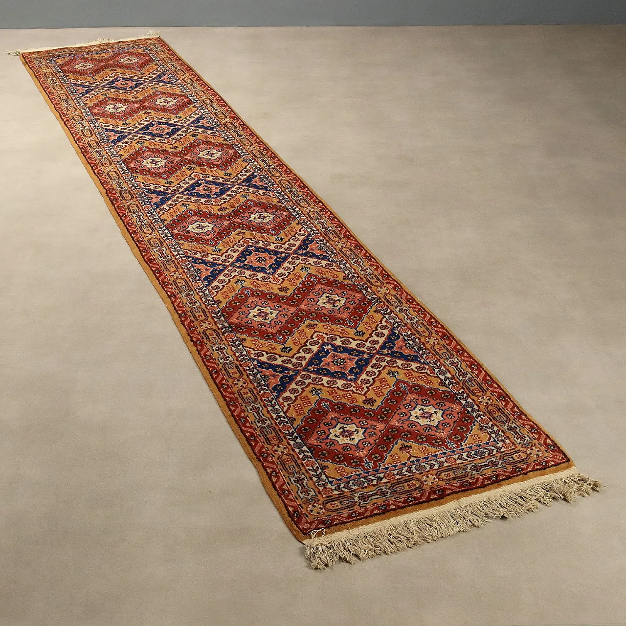 Ardebil rug in cotton and wool, 20th century 1