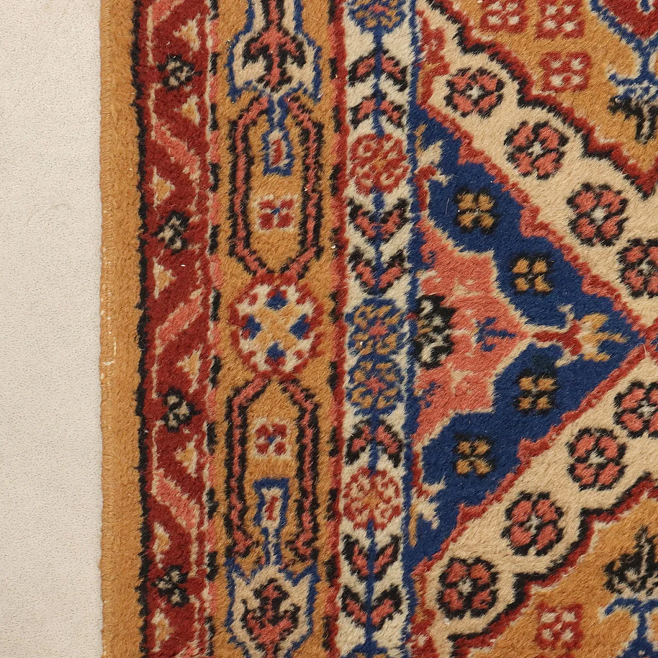 Ardebil rug in cotton and wool, 20th century 7