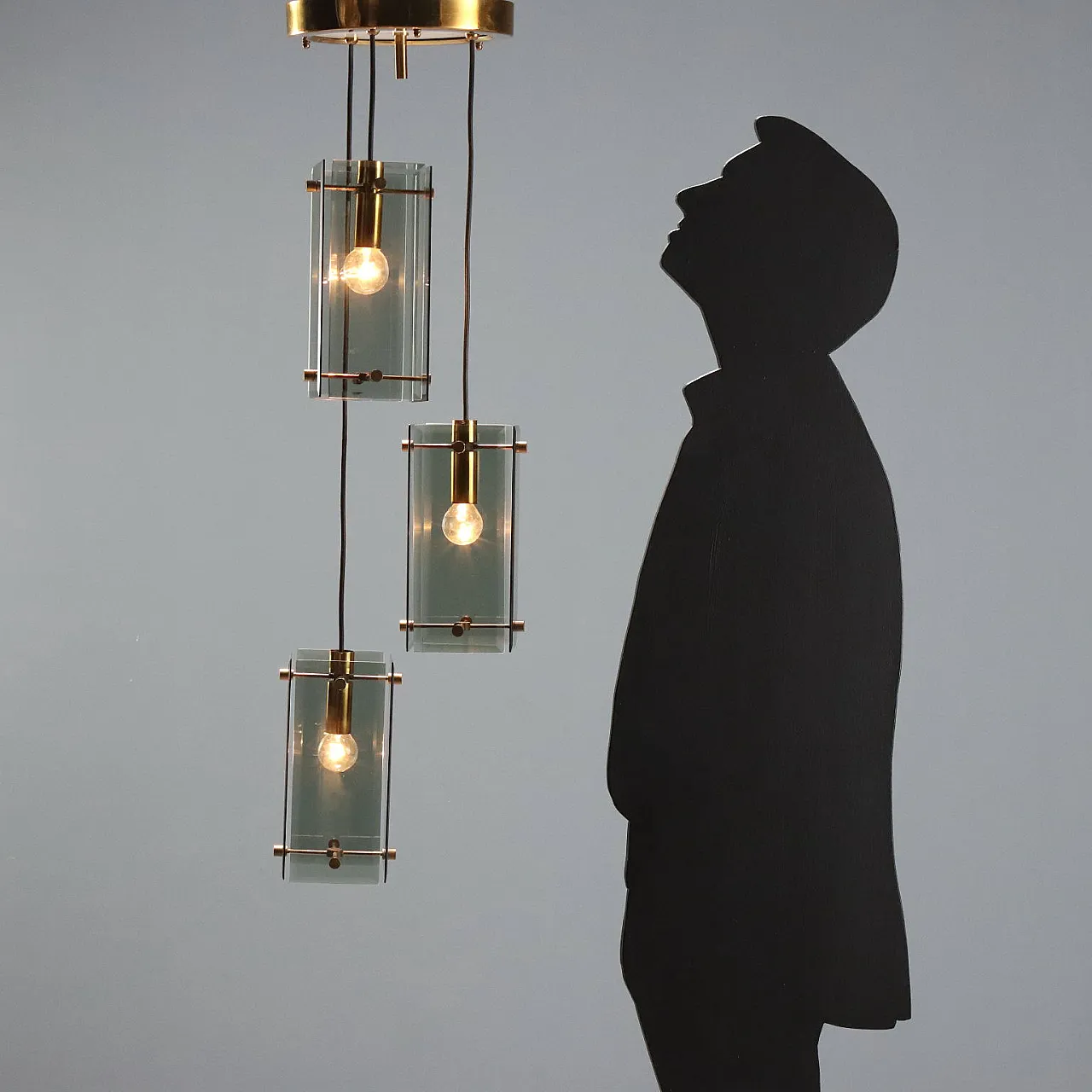Lampada a soffitto in ottone e vetro fumé, anni '60 2