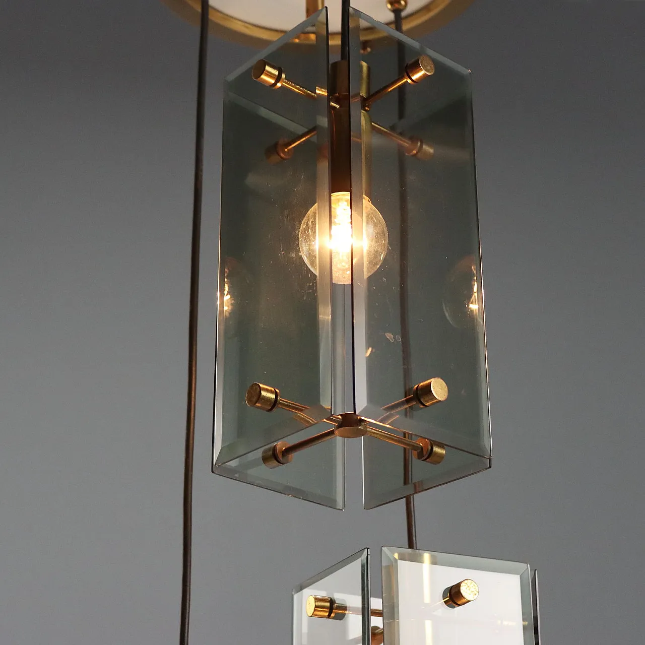 Lampada a soffitto in ottone e vetro fumé, anni '60 3